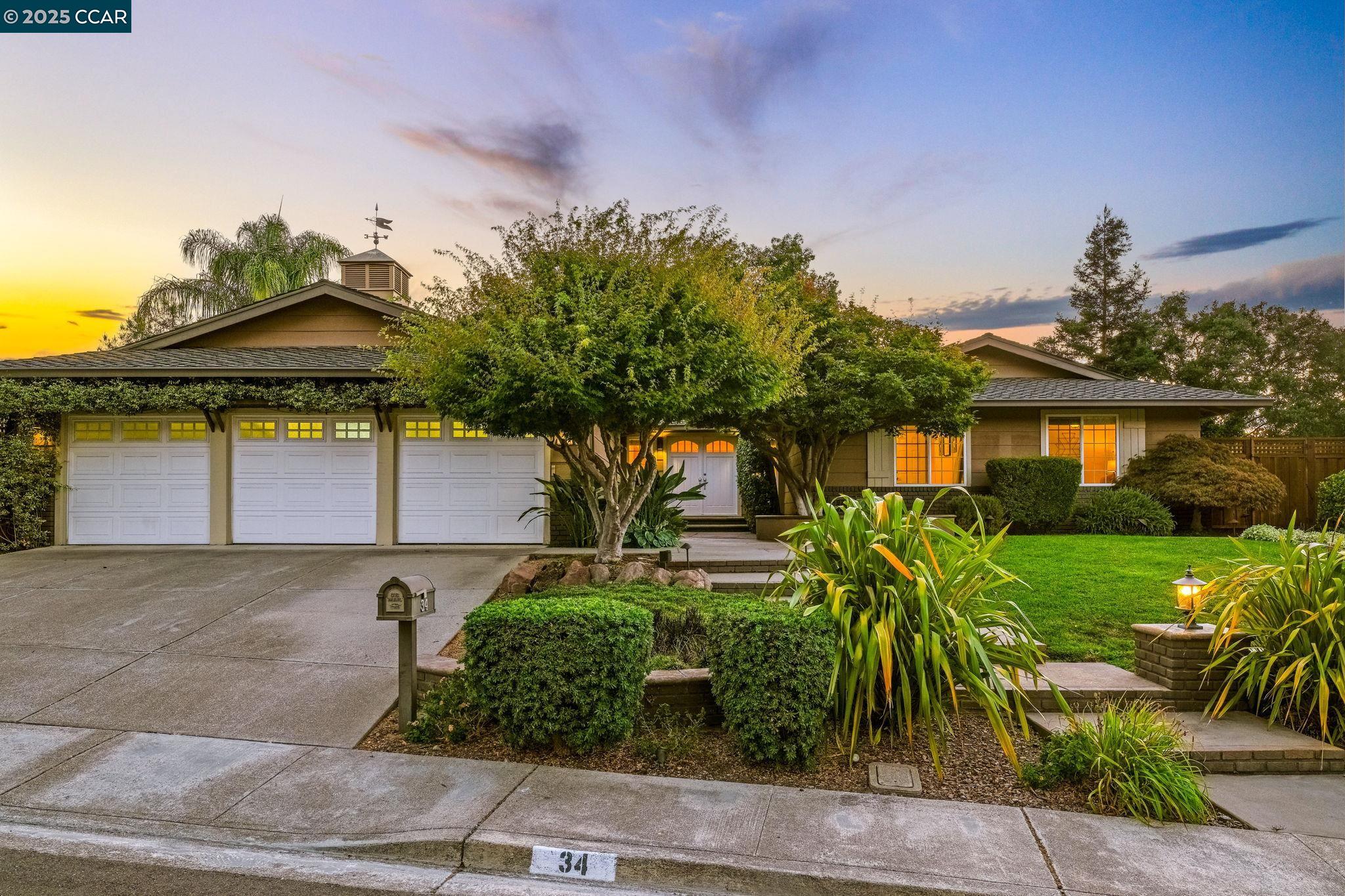 34 Willowview Ct