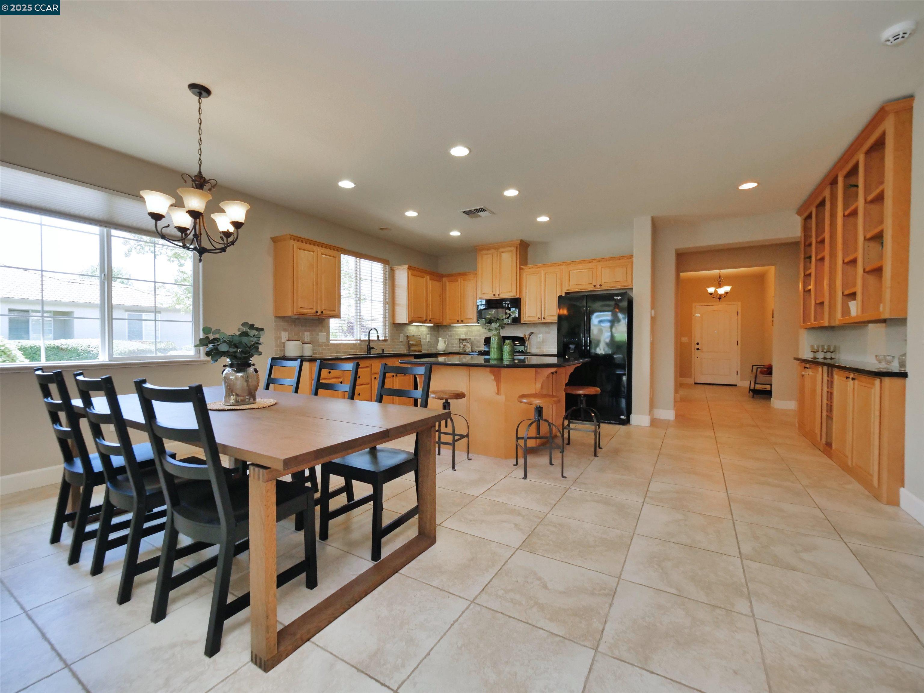 335 Suez Canal Lane