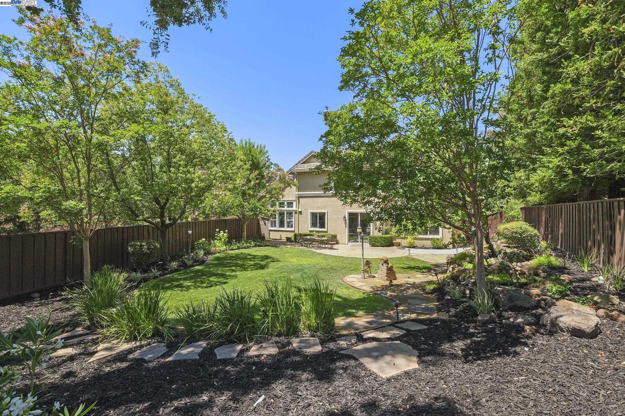 86 Candleston Place