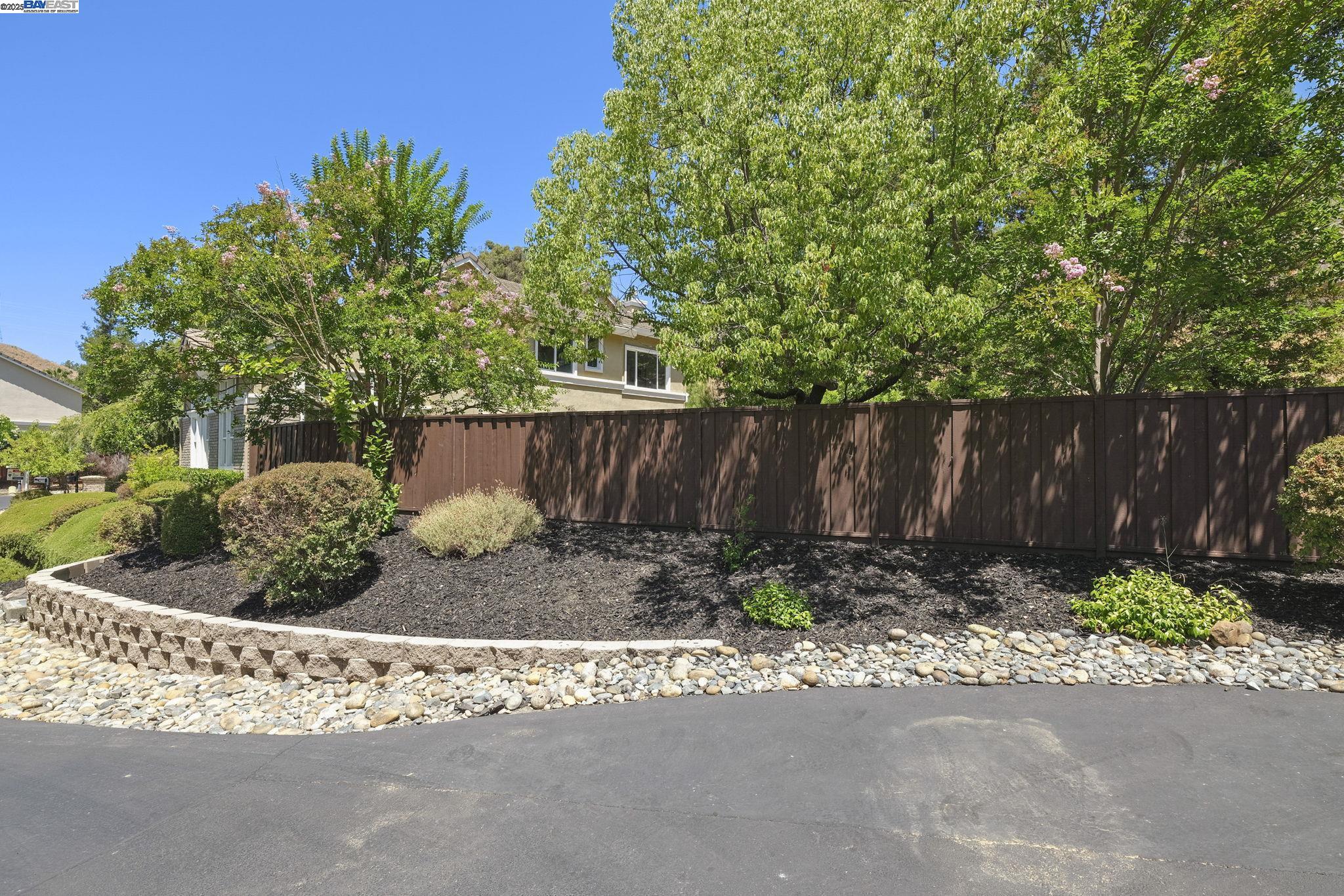 86 Candleston Place