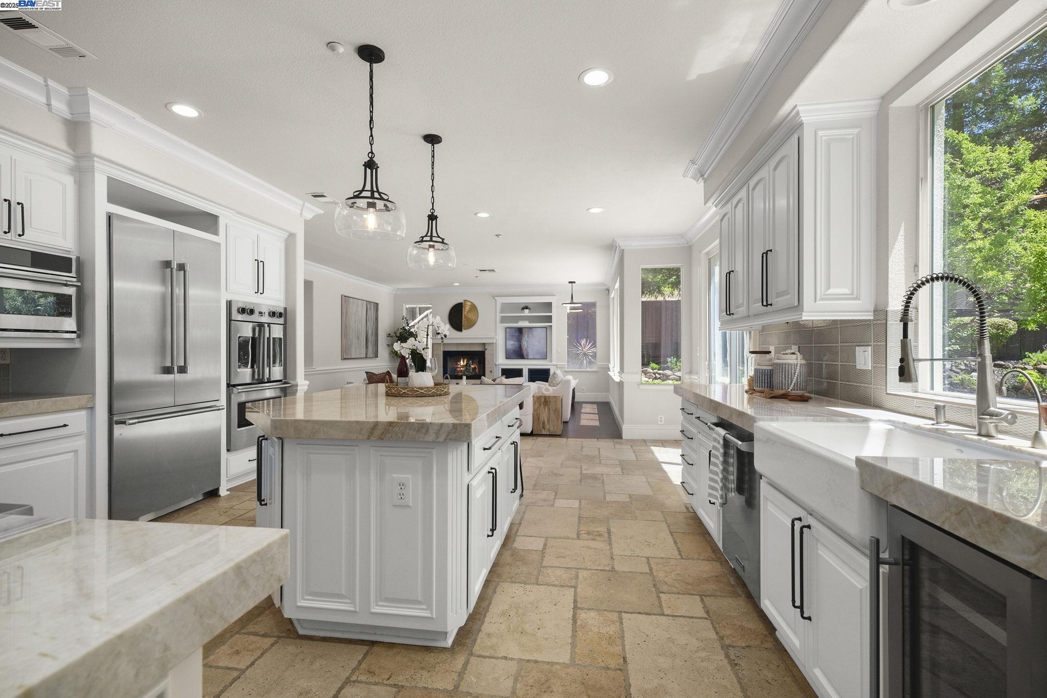 86 Candleston Place