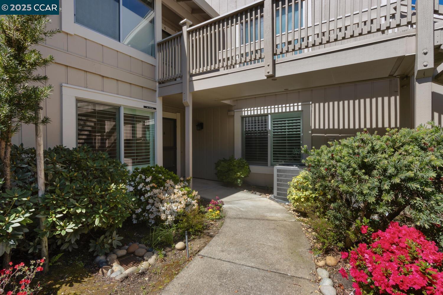 2616 Saklan Indian Dr. # 4