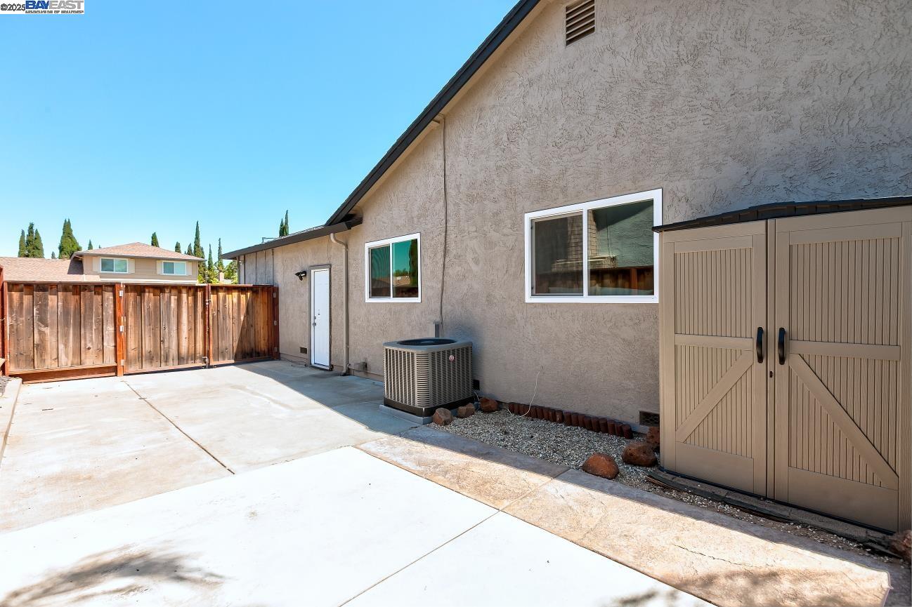 1931 Sauterne Way