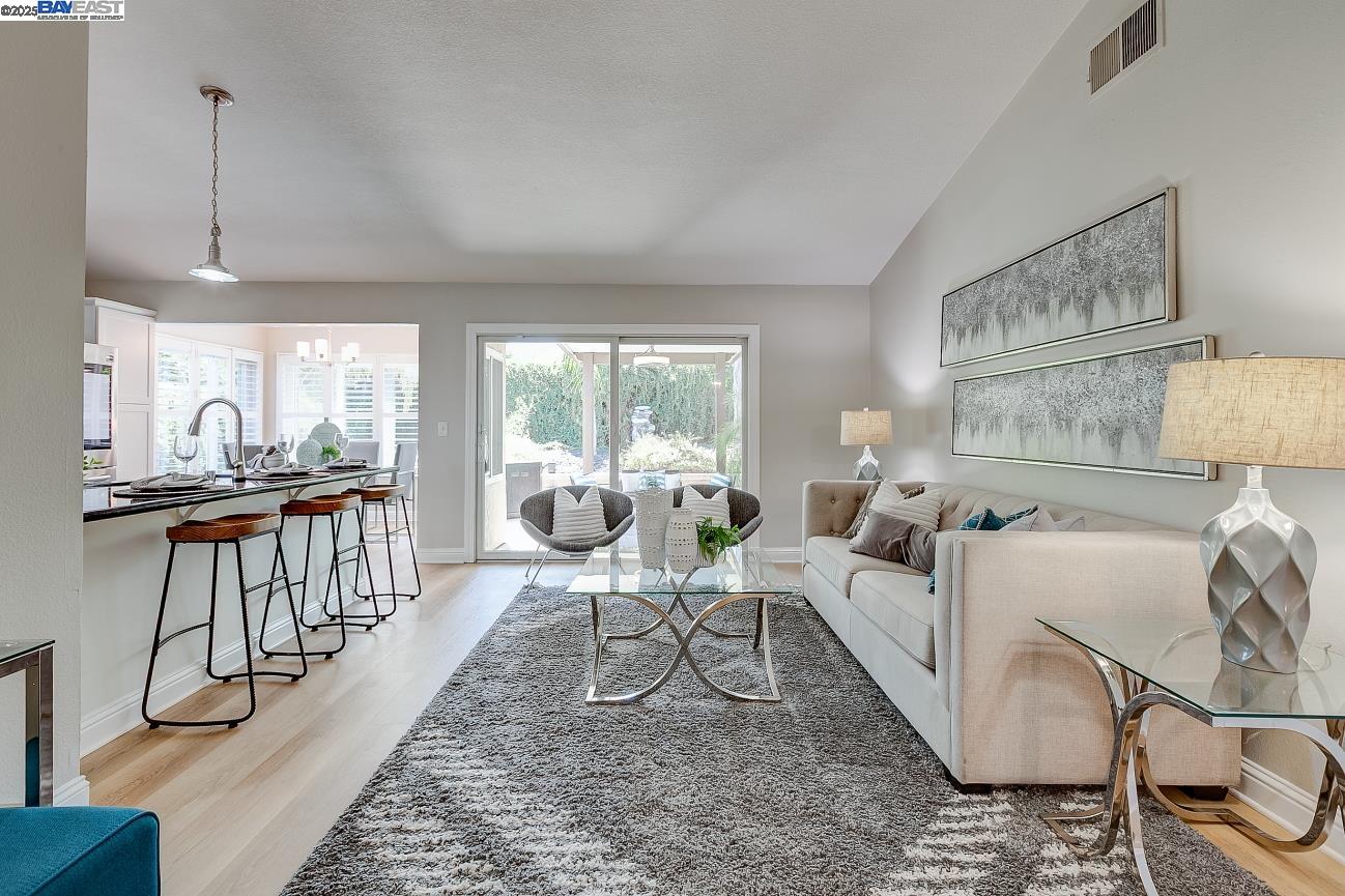 1931 Sauterne Way