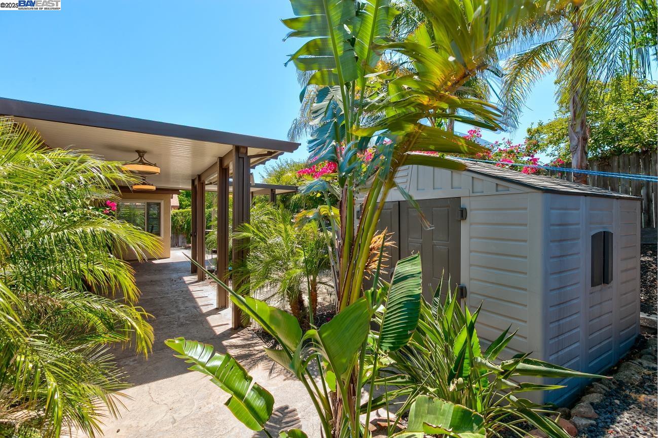 1931 Sauterne Way