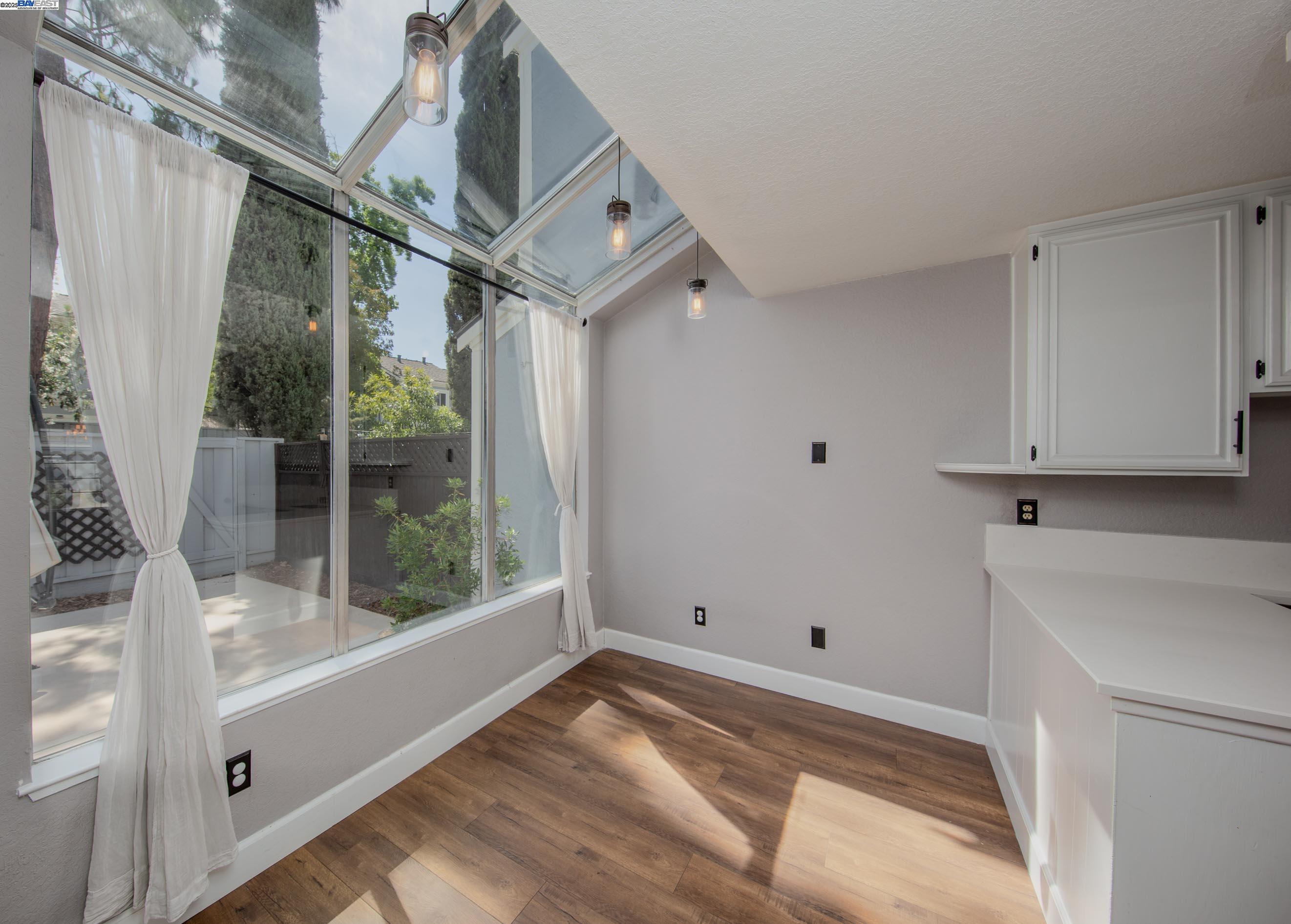 243 Northwood Commons