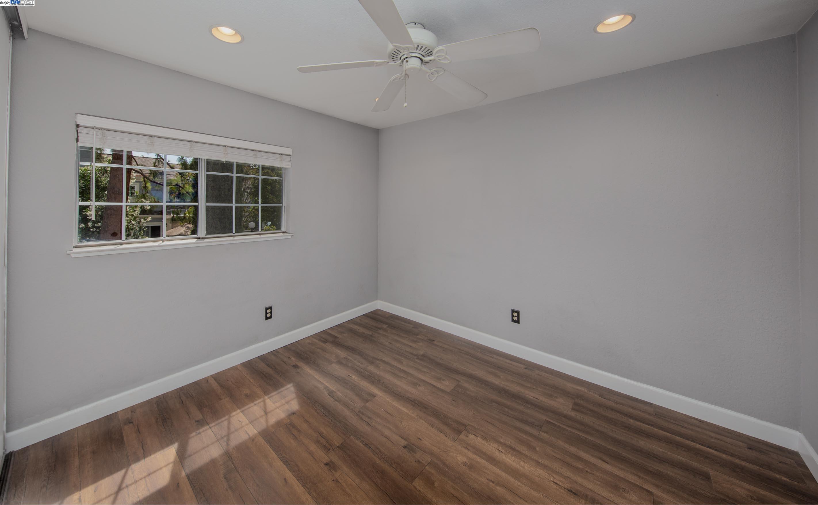 243 Northwood Commons