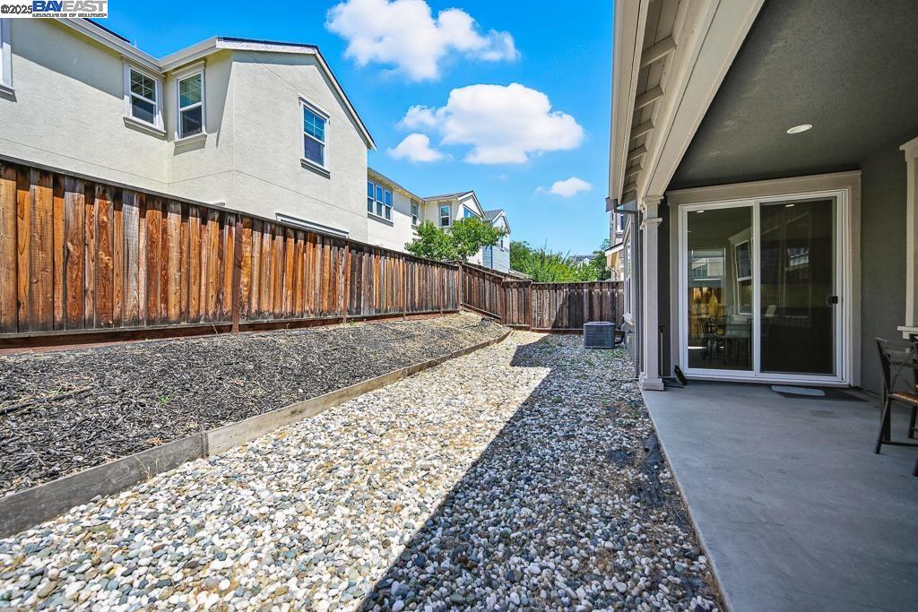 2100 Carbondale