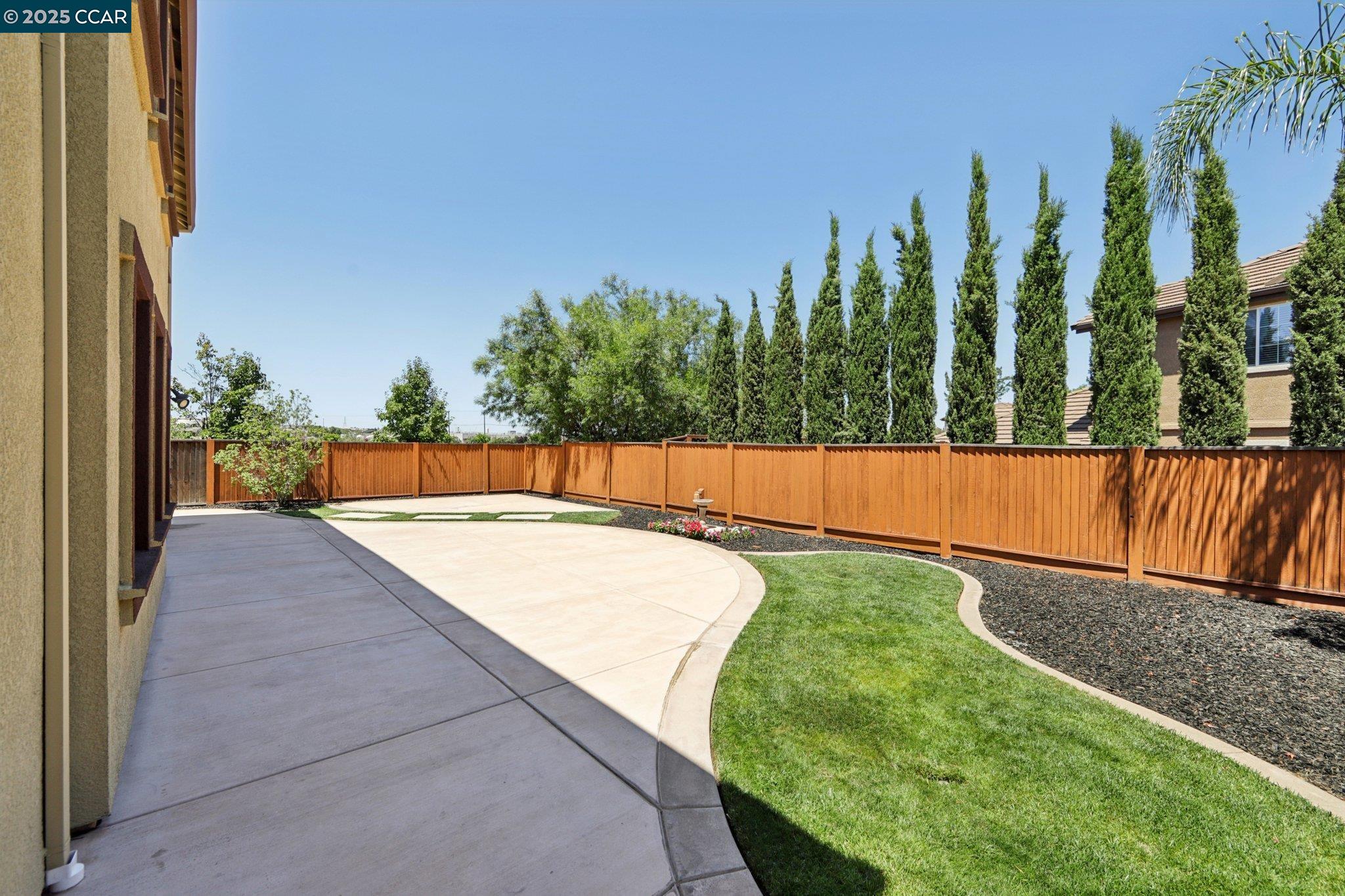 1610 Coventry Dr