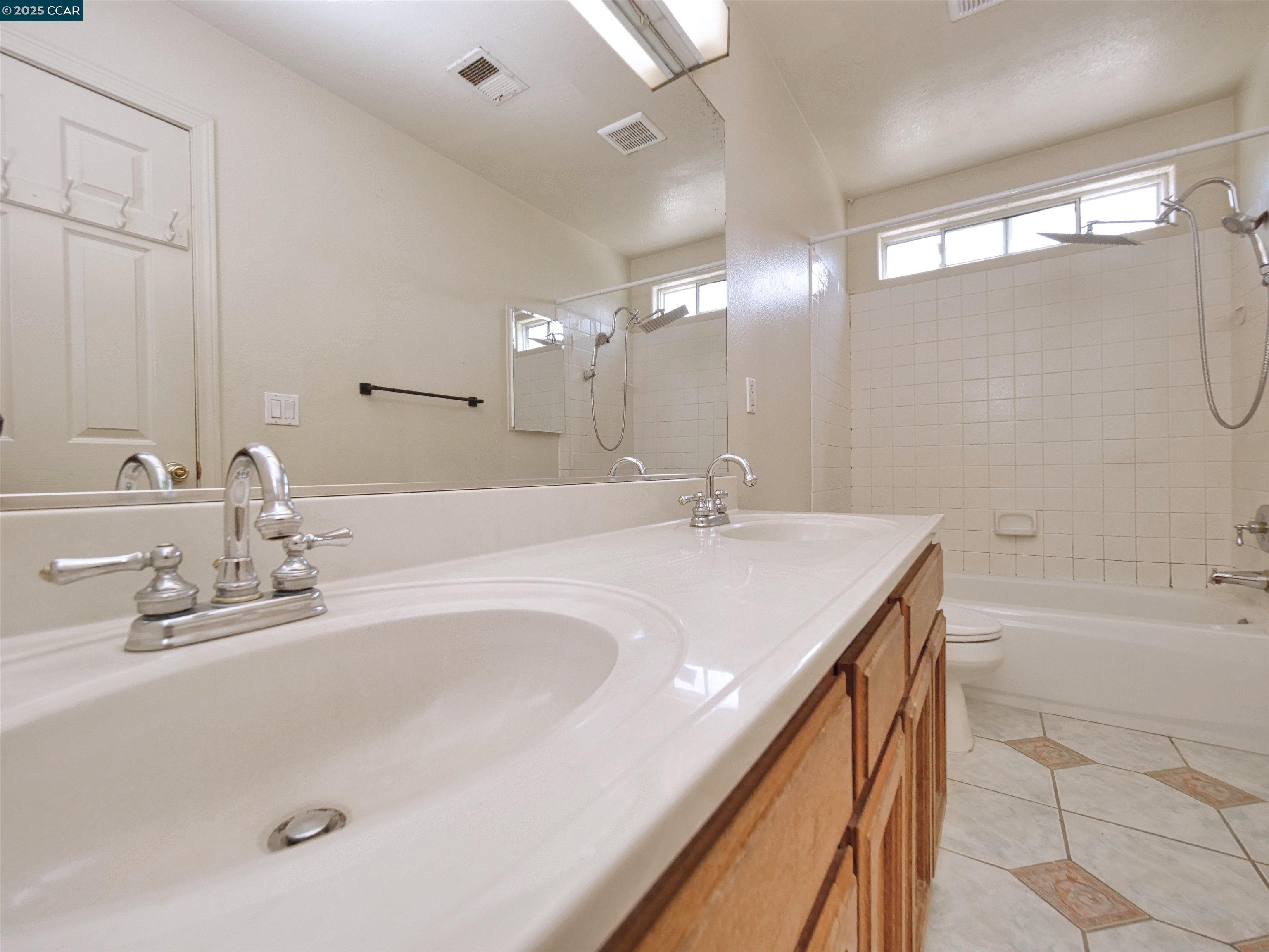 4300 Cannington Lane