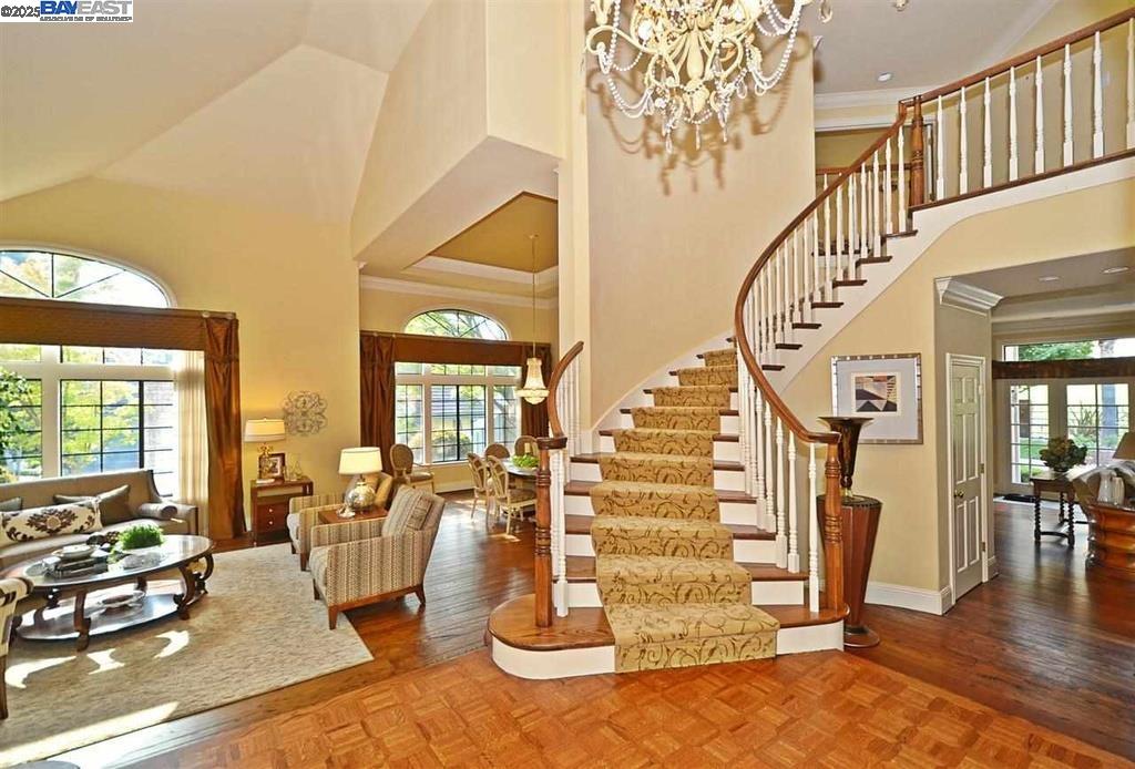 5045 Blackhawk Dr.