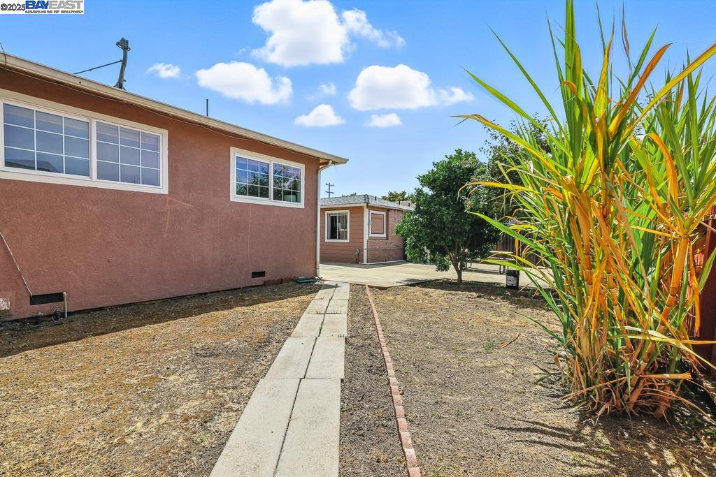 825 Billings Blvd