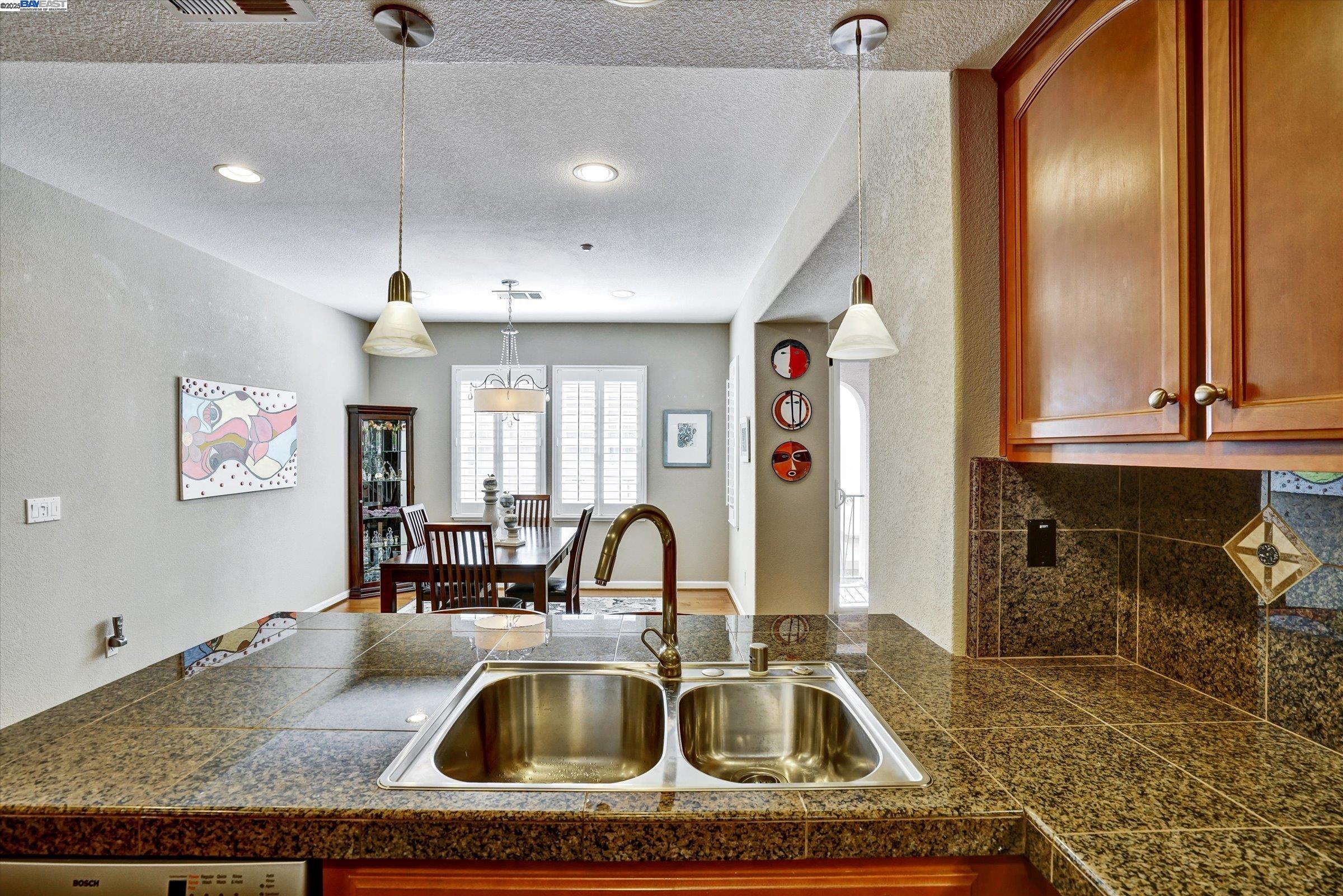 574 Dovecote Ln # 1