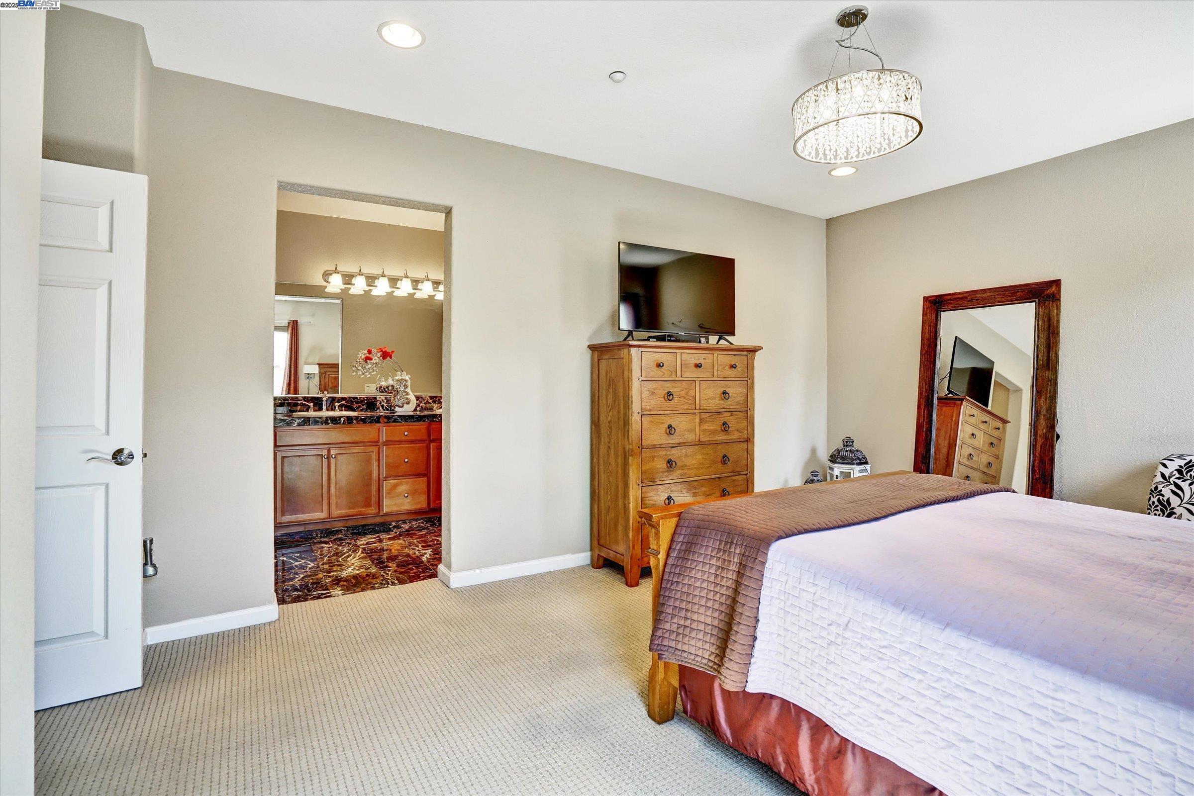 574 Dovecote Ln # 1