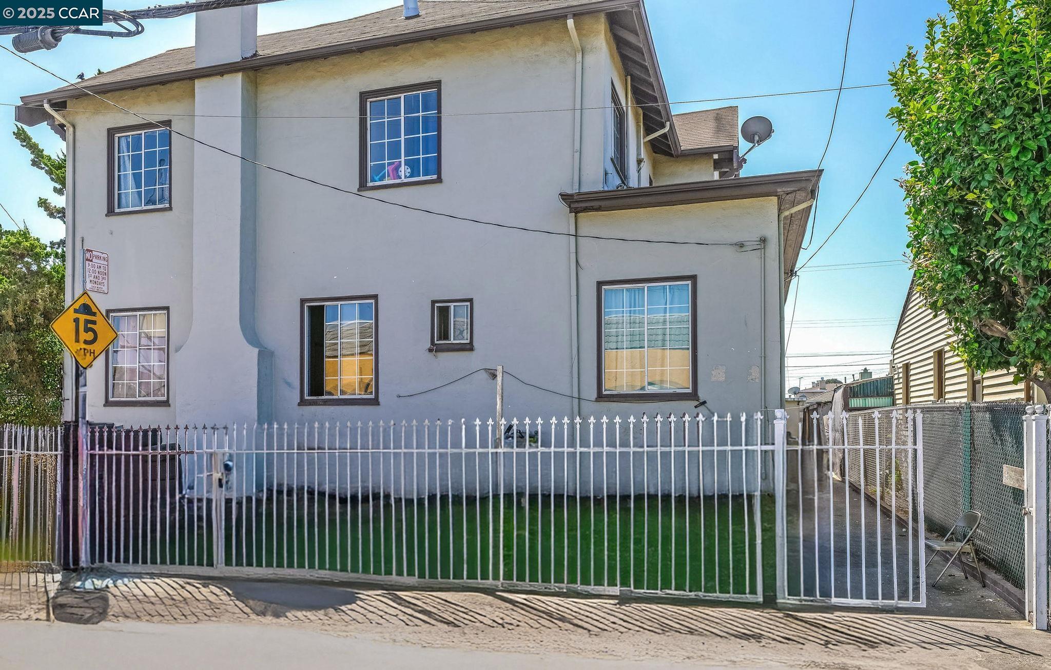 1362 104Th Ave