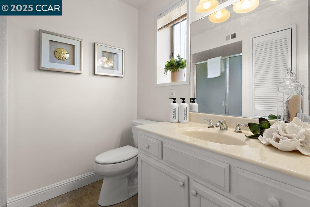 2200 Pine Knoll Dr # 11