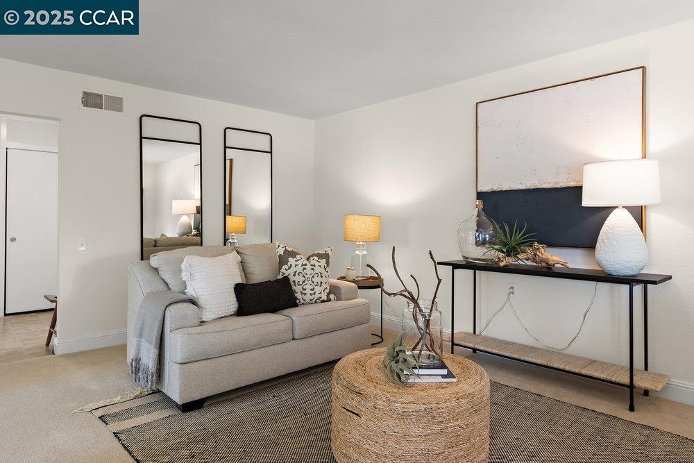 2200 Pine Knoll Dr # 11