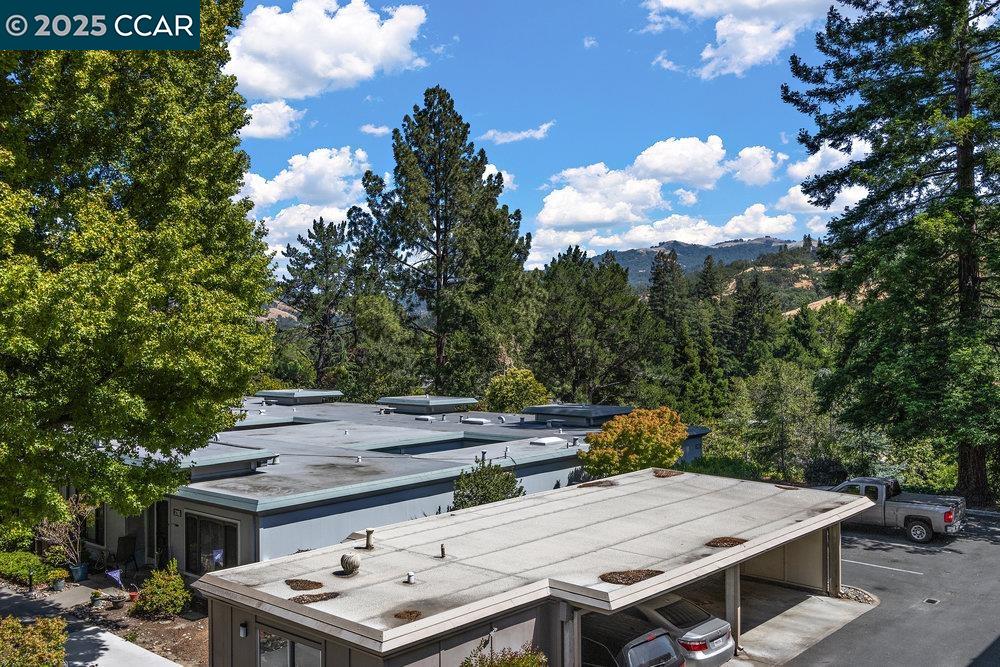 2200 Pine Knoll Dr # 11
