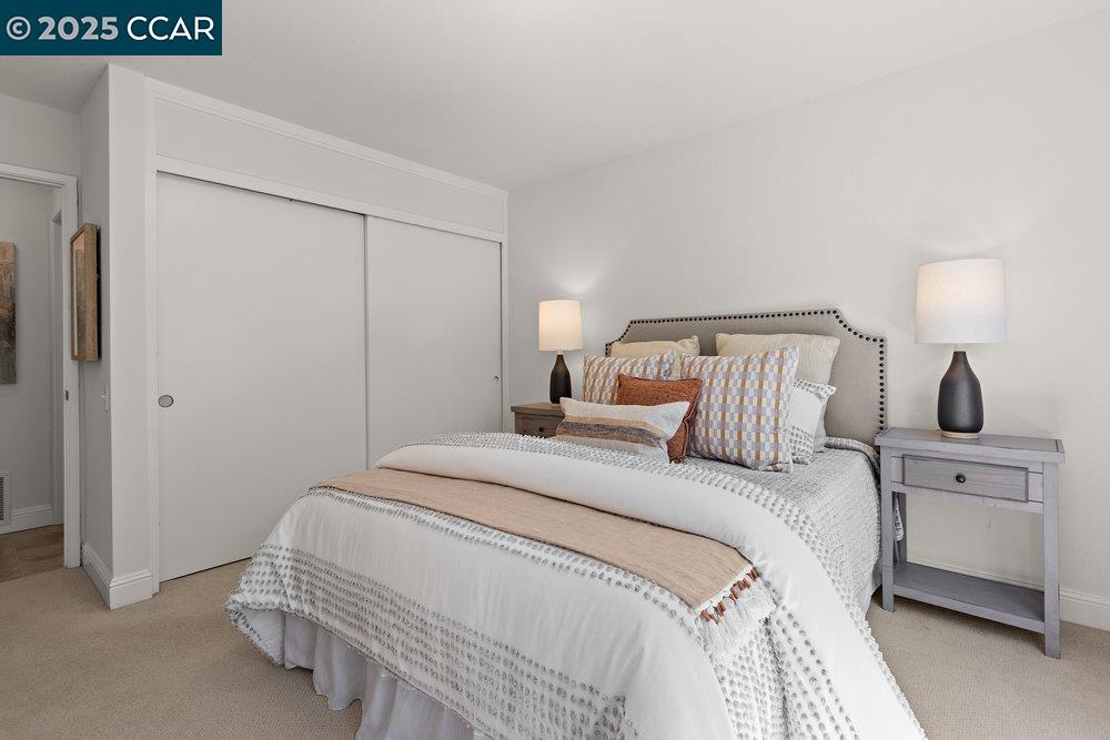 2200 Pine Knoll Dr # 11