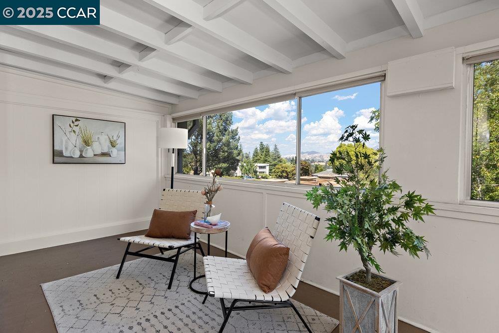 2200 Pine Knoll Dr # 11