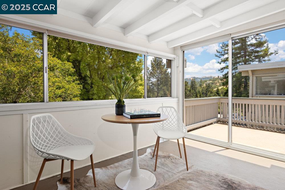 2200 Pine Knoll Dr # 11