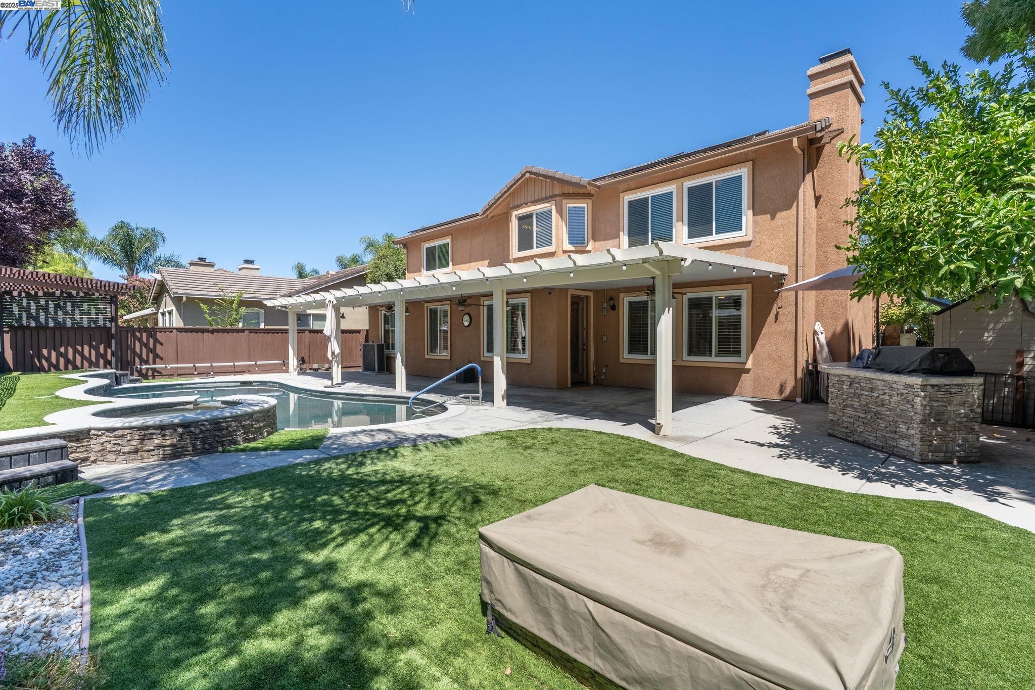 1440 Empress Ln