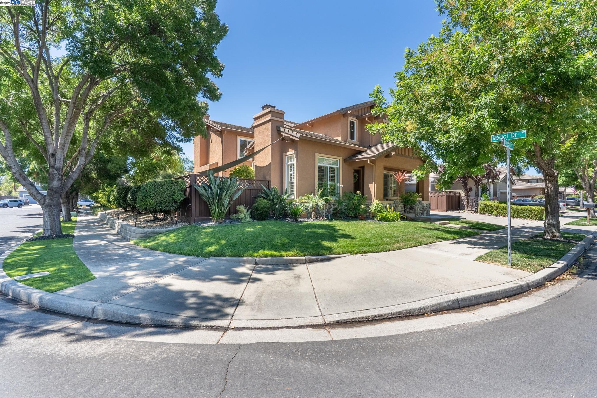 1440 Empress Ln