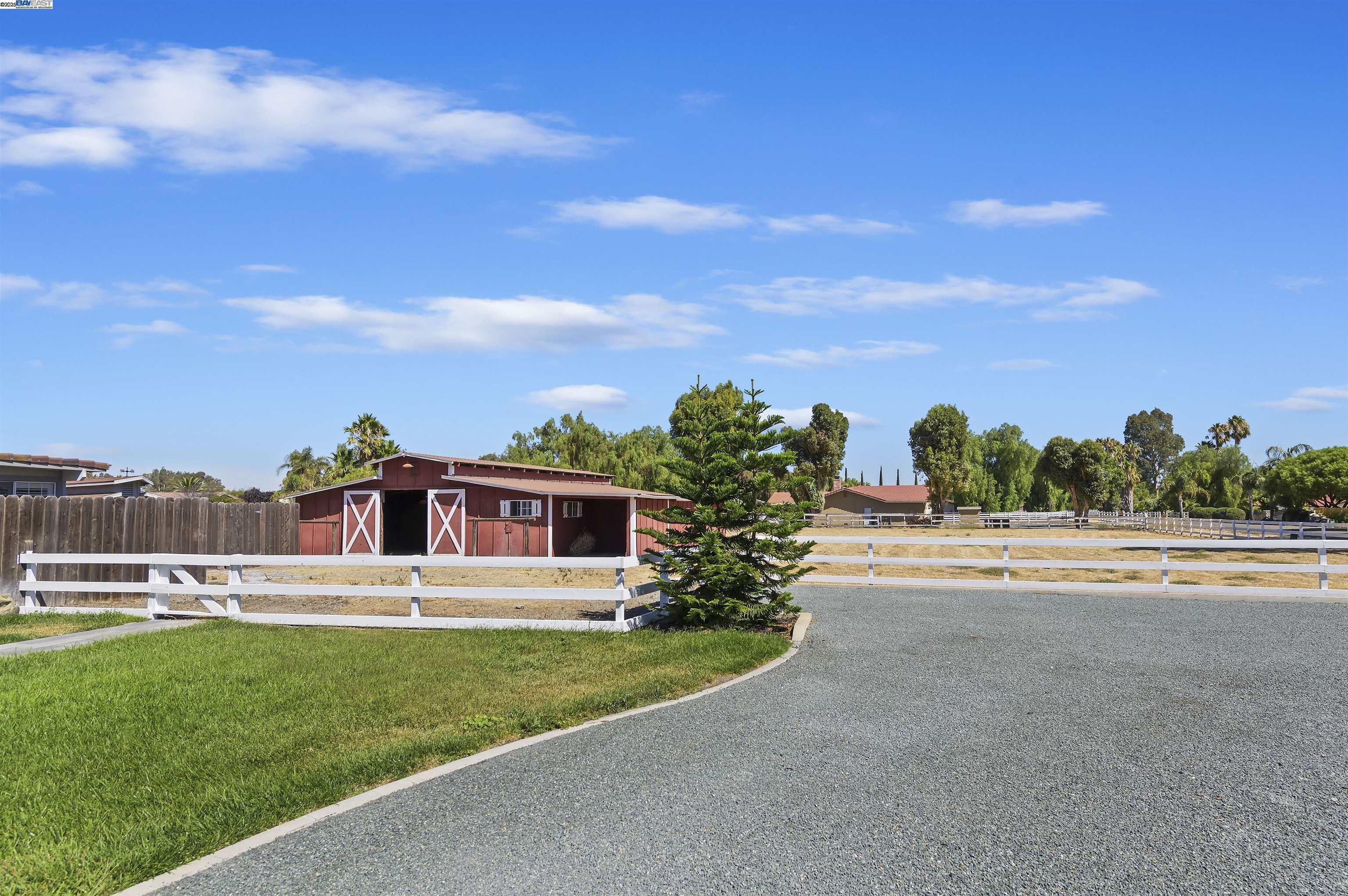 23551 Rancho Ramon Ct