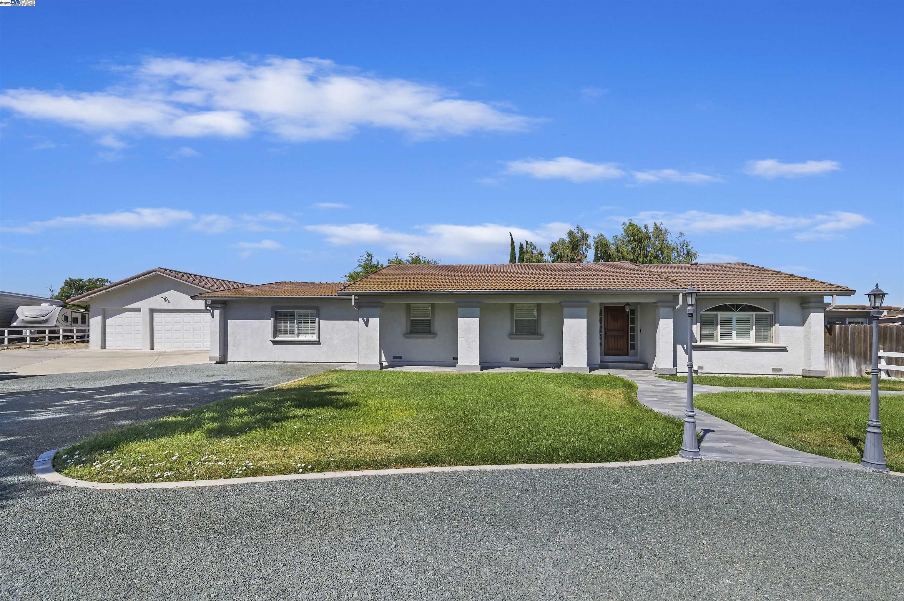 23551 Rancho Ramon Ct