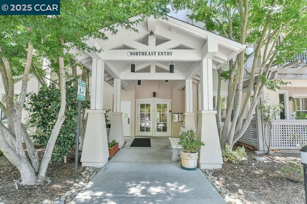 1840 Tice Creek Dr # 2316