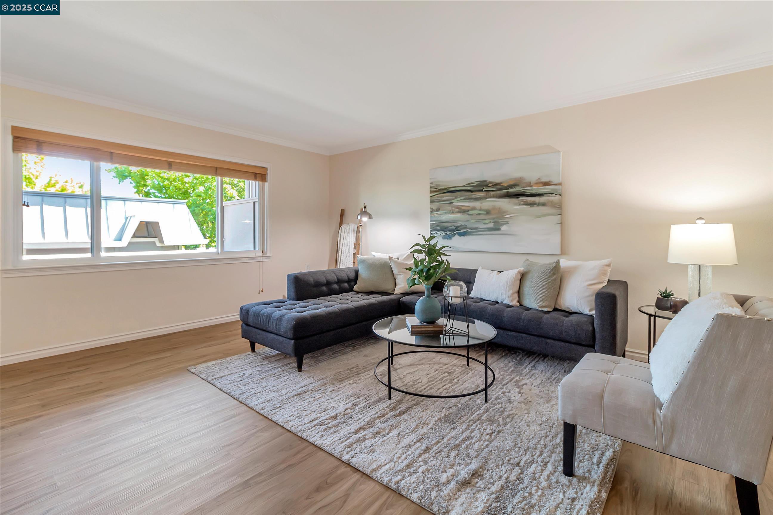 1332 Singingwood Ct # 6