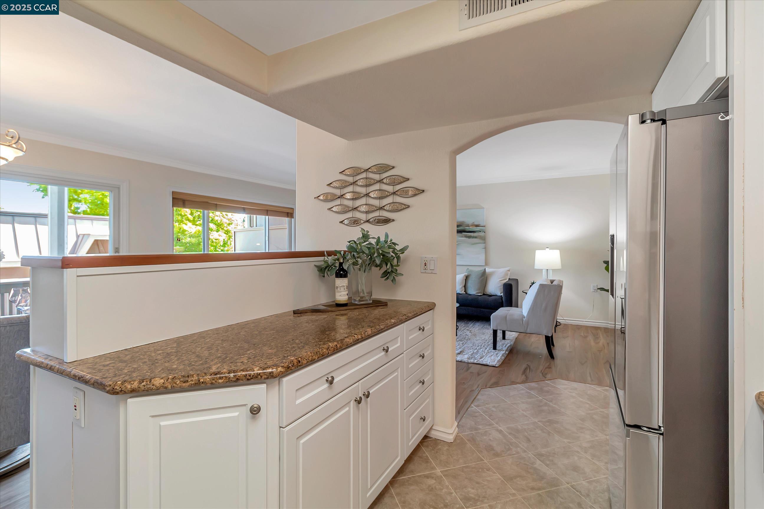 1332 Singingwood Ct # 6