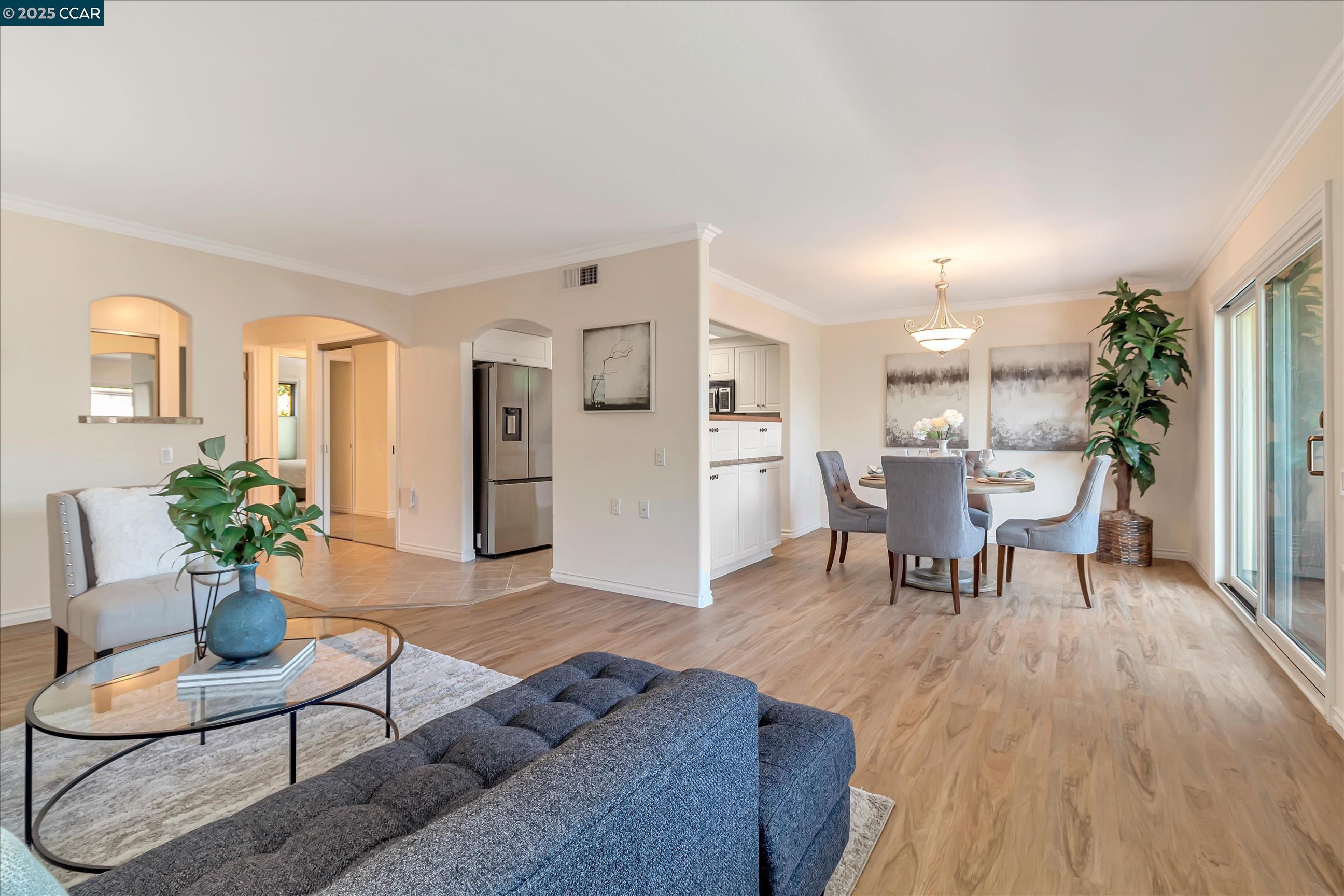 1332 Singingwood Ct # 6