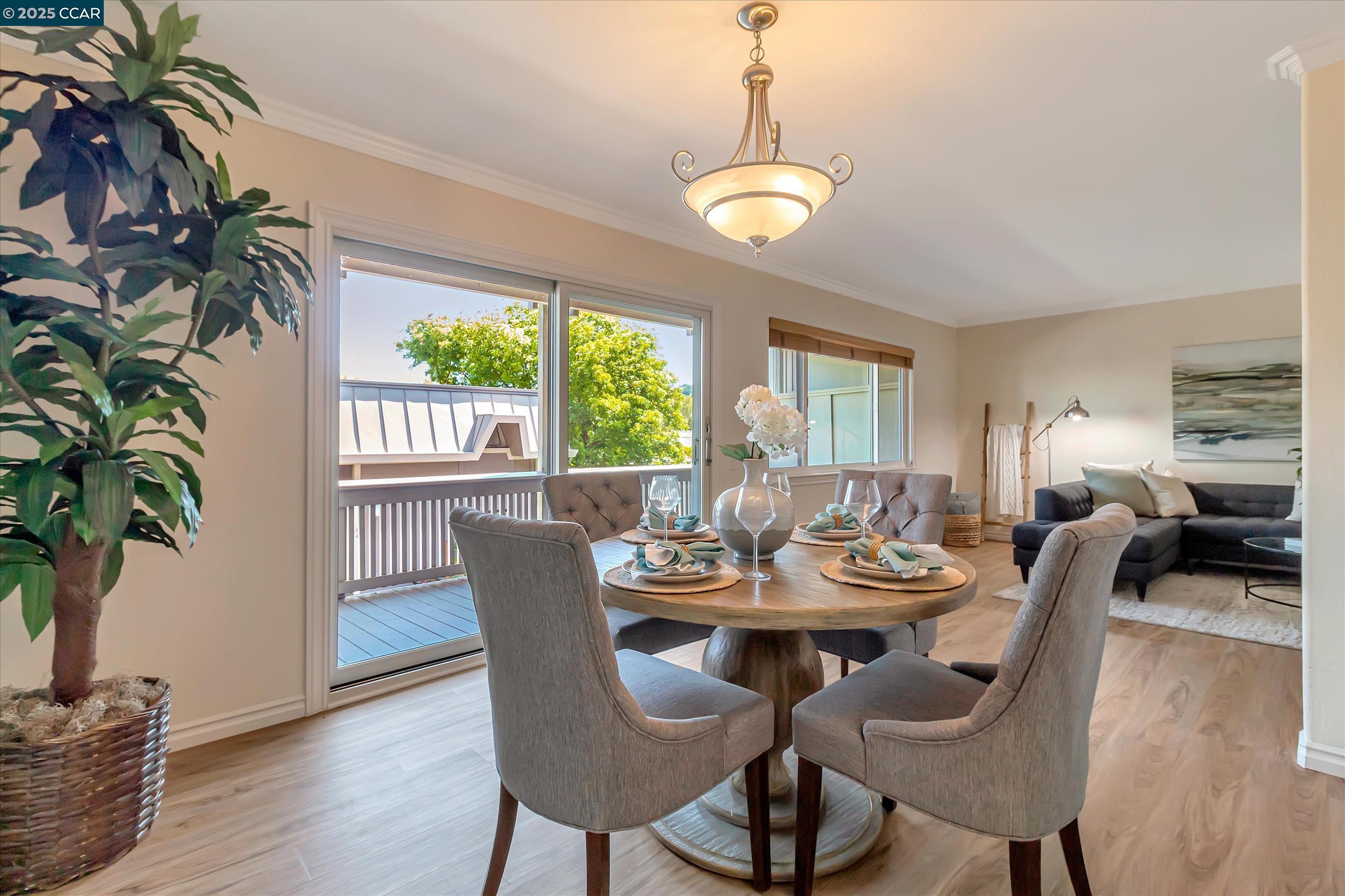 1332 Singingwood Ct # 6