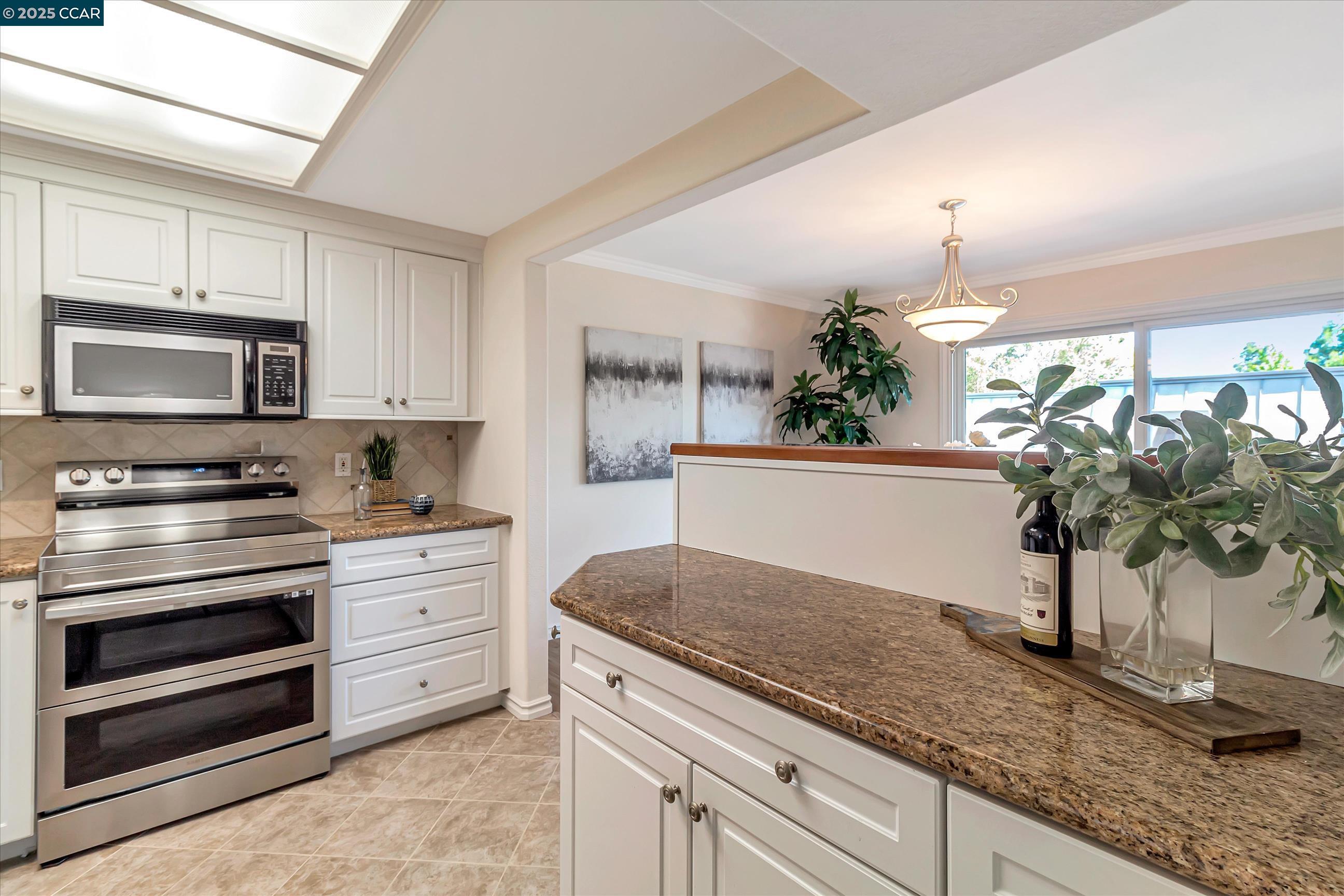 1332 Singingwood Ct # 6