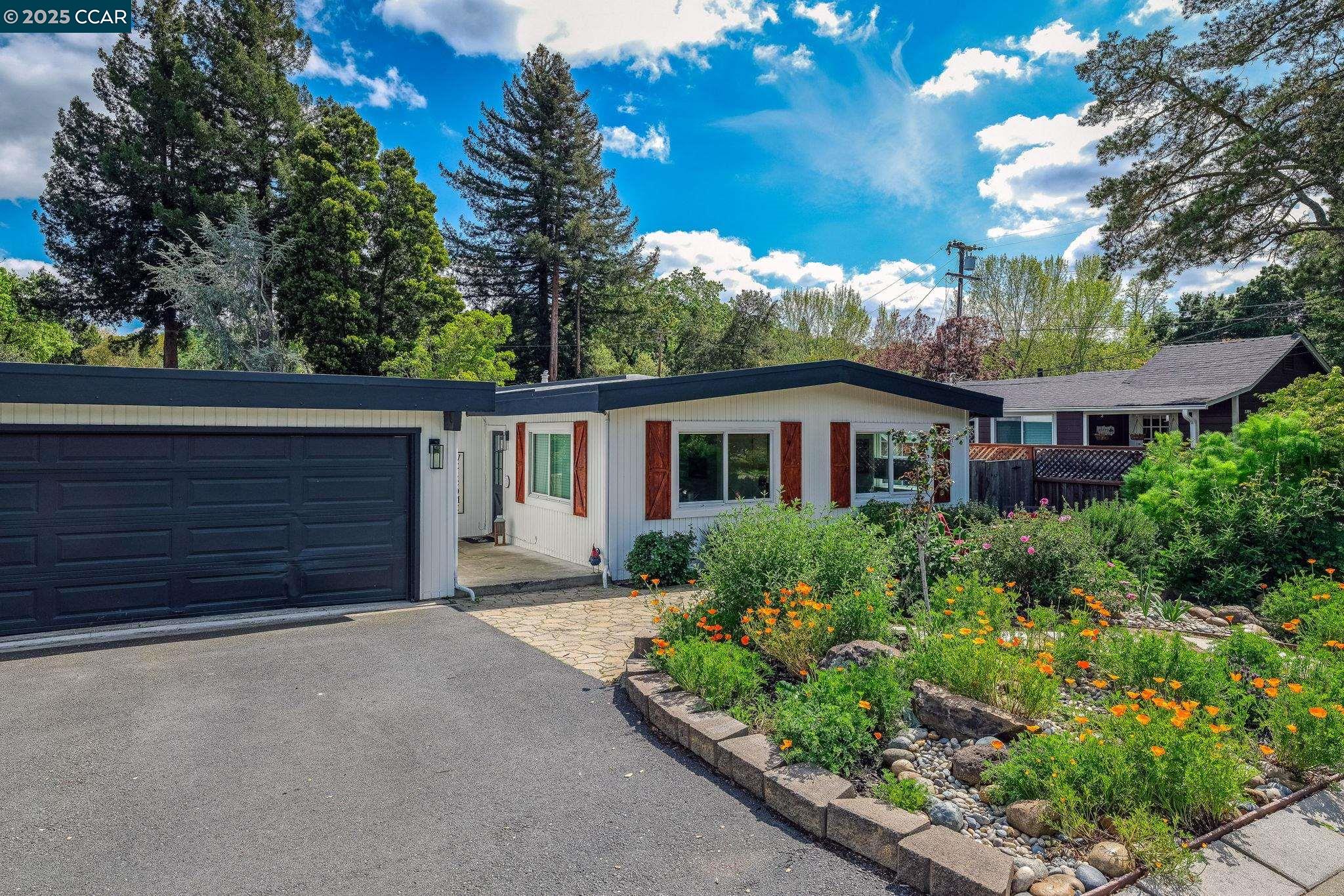 3397 Orchard Valley Ln