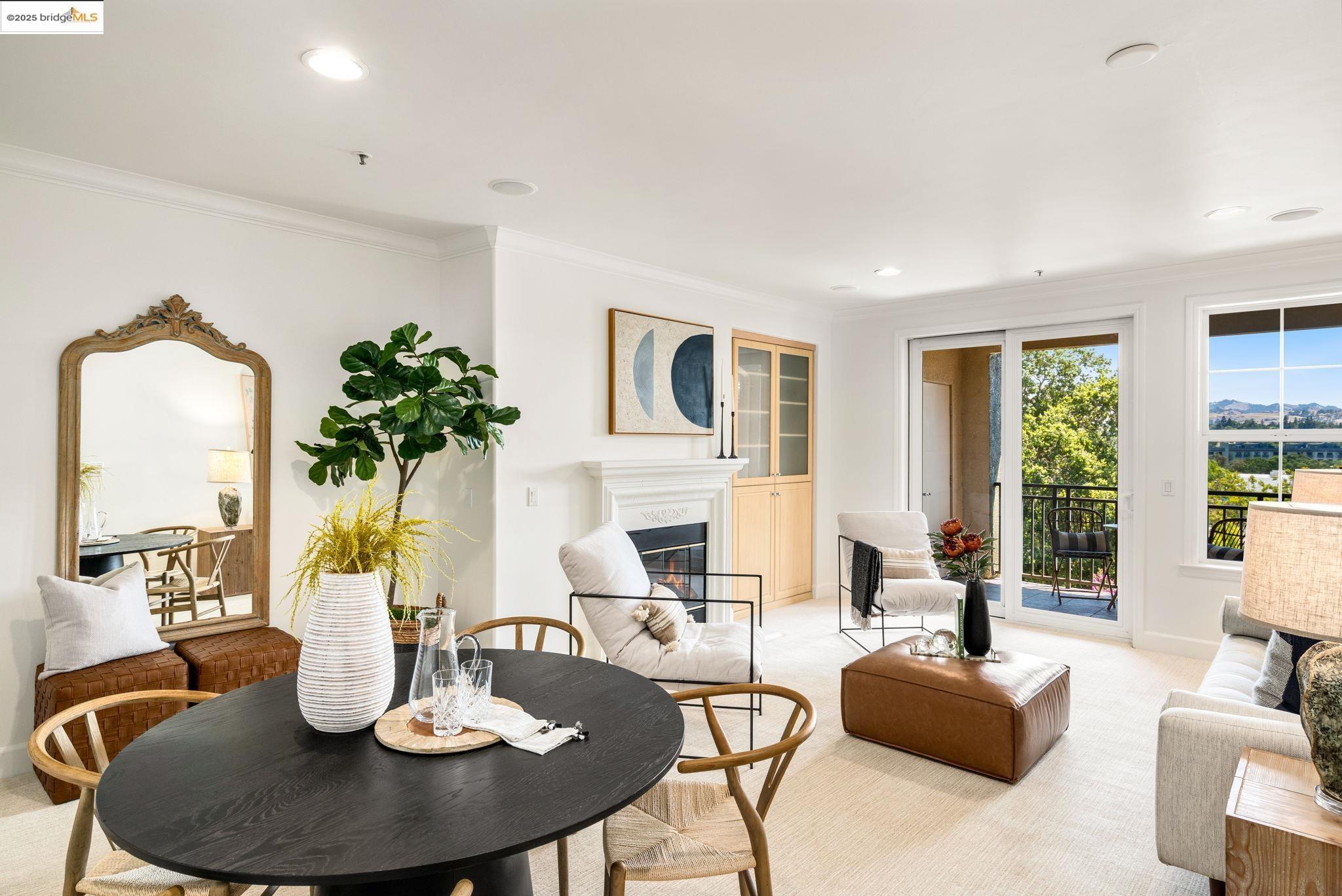 1800 Alma # 405
