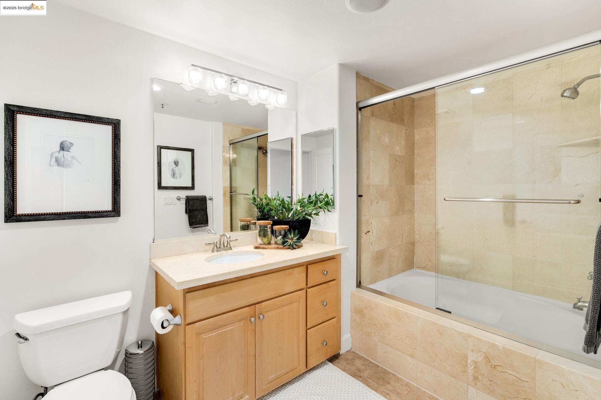 1800 Alma # 405