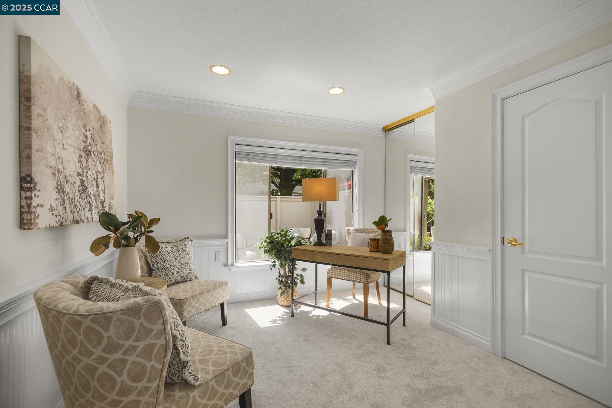 1425 Canyonwood Ct. #6