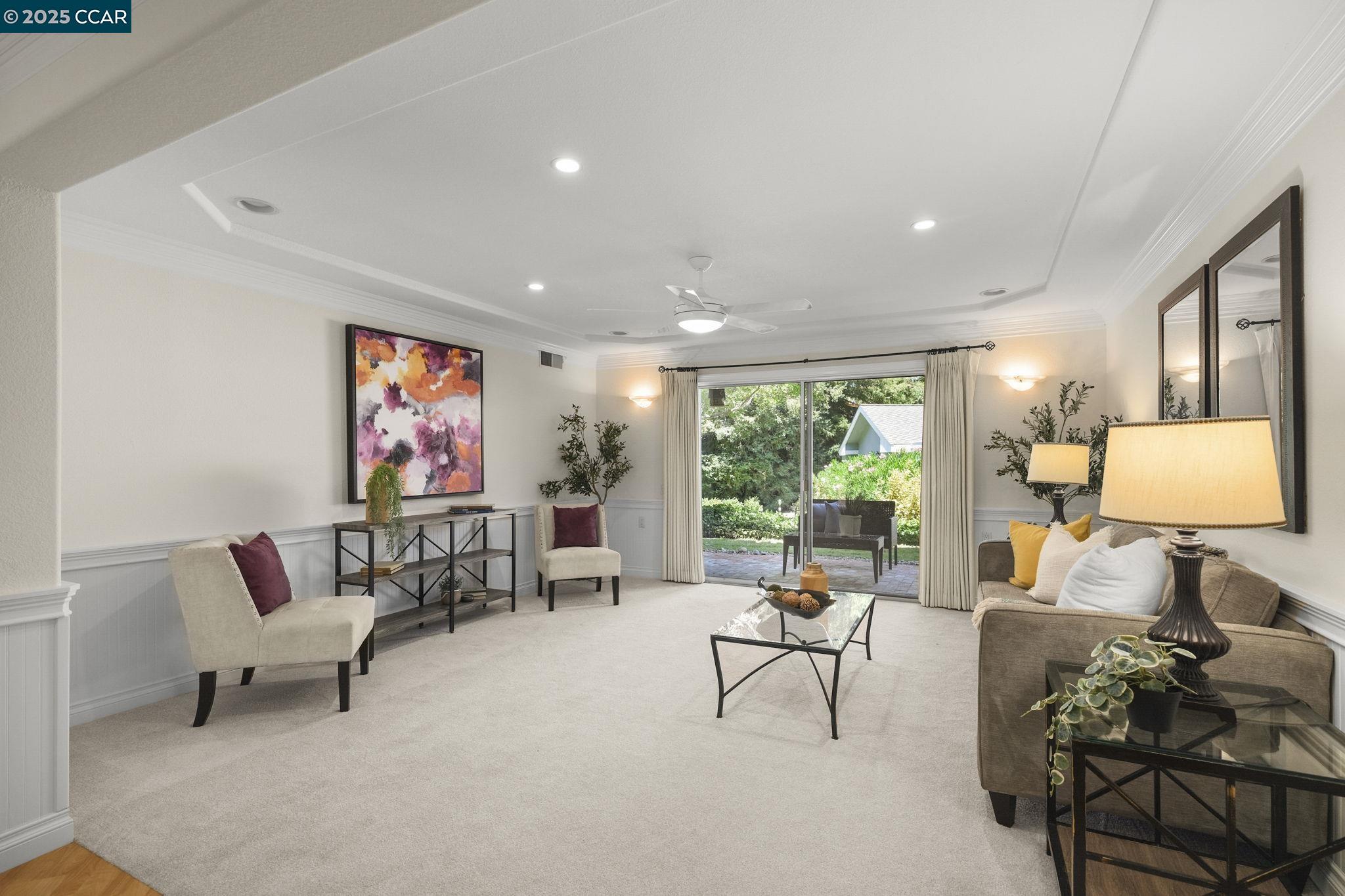 1425 Canyonwood Ct. #6