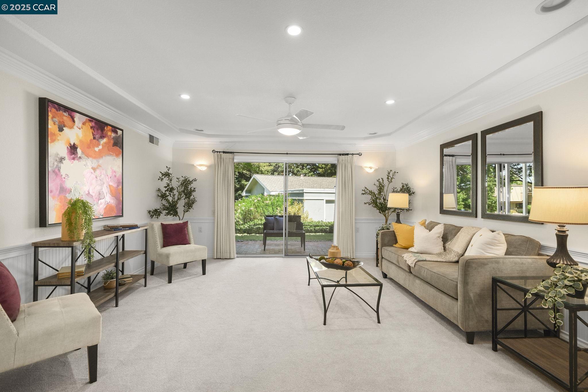 1425 Canyonwood Ct. #6