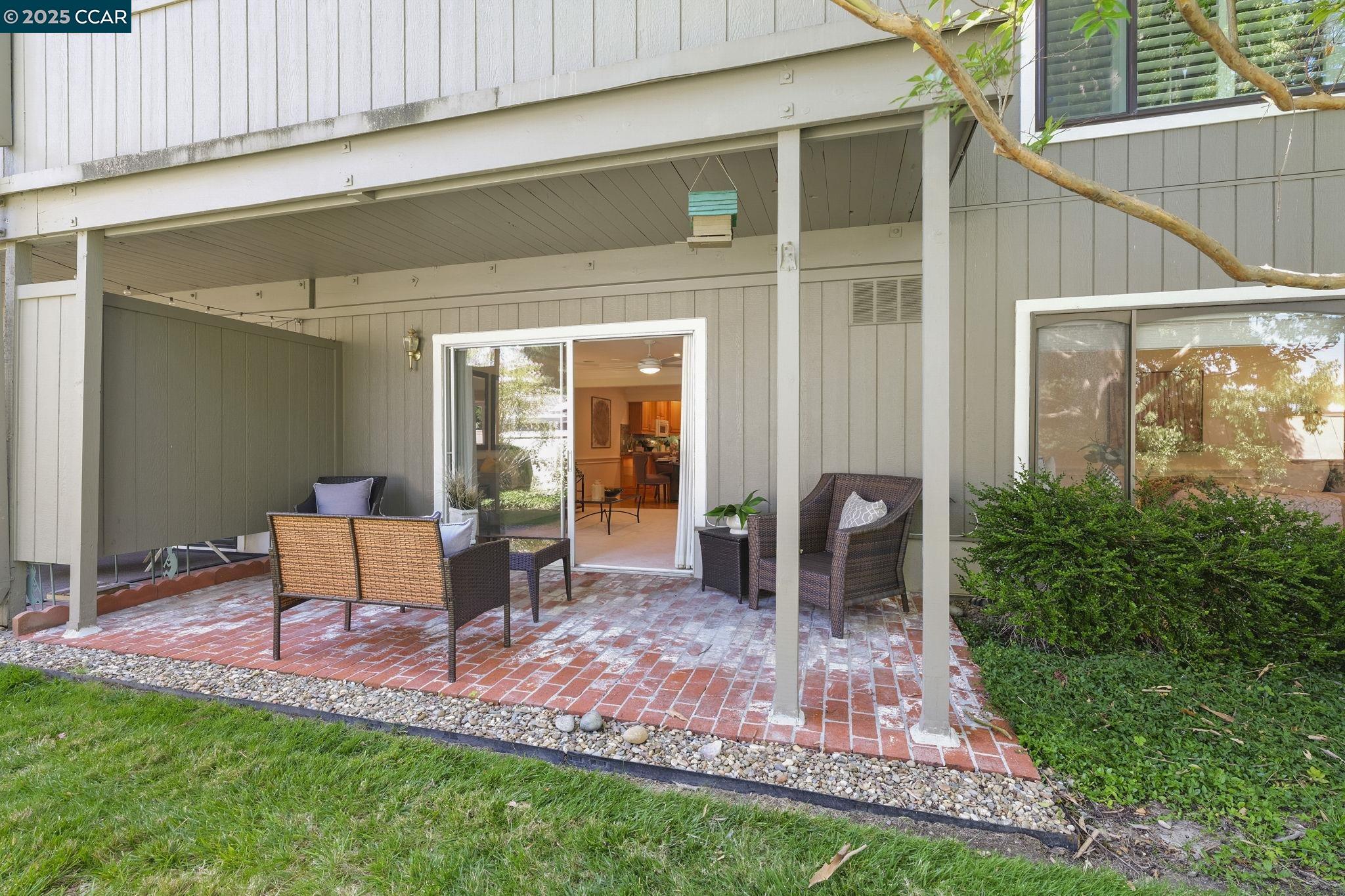 1425 Canyonwood Ct. #6