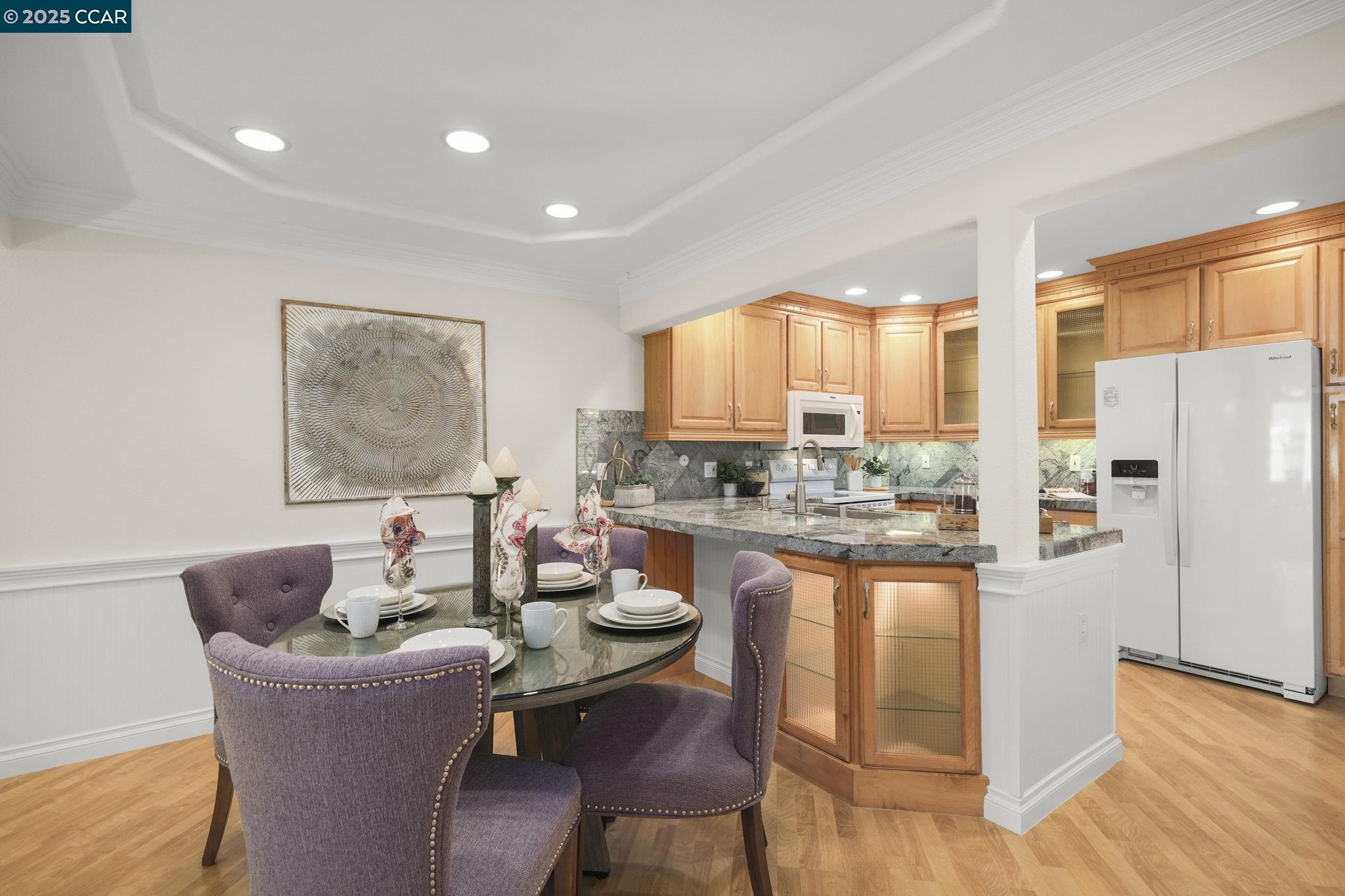 1425 Canyonwood Ct. #6