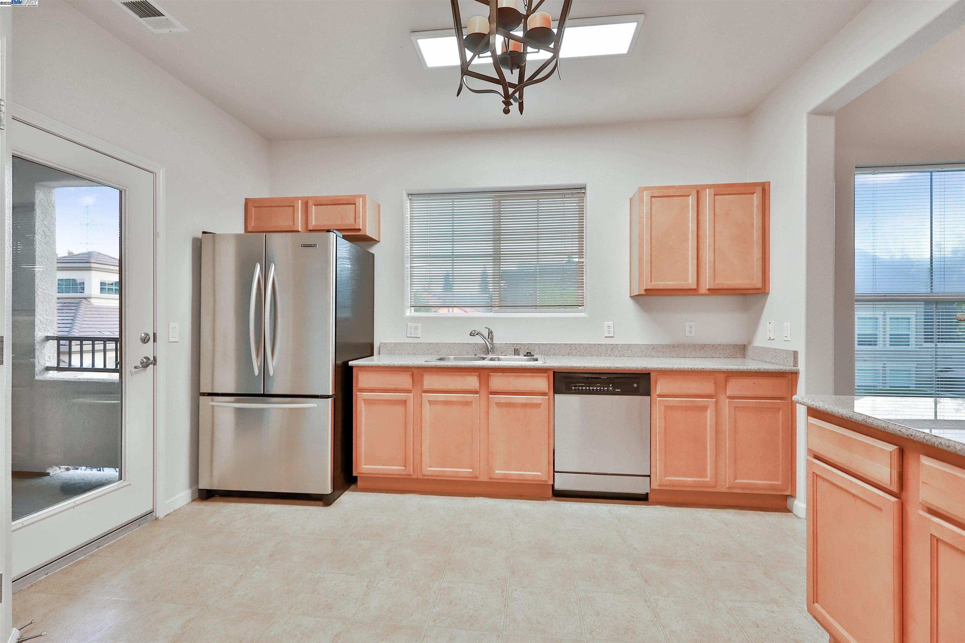 216 Vessona Cir