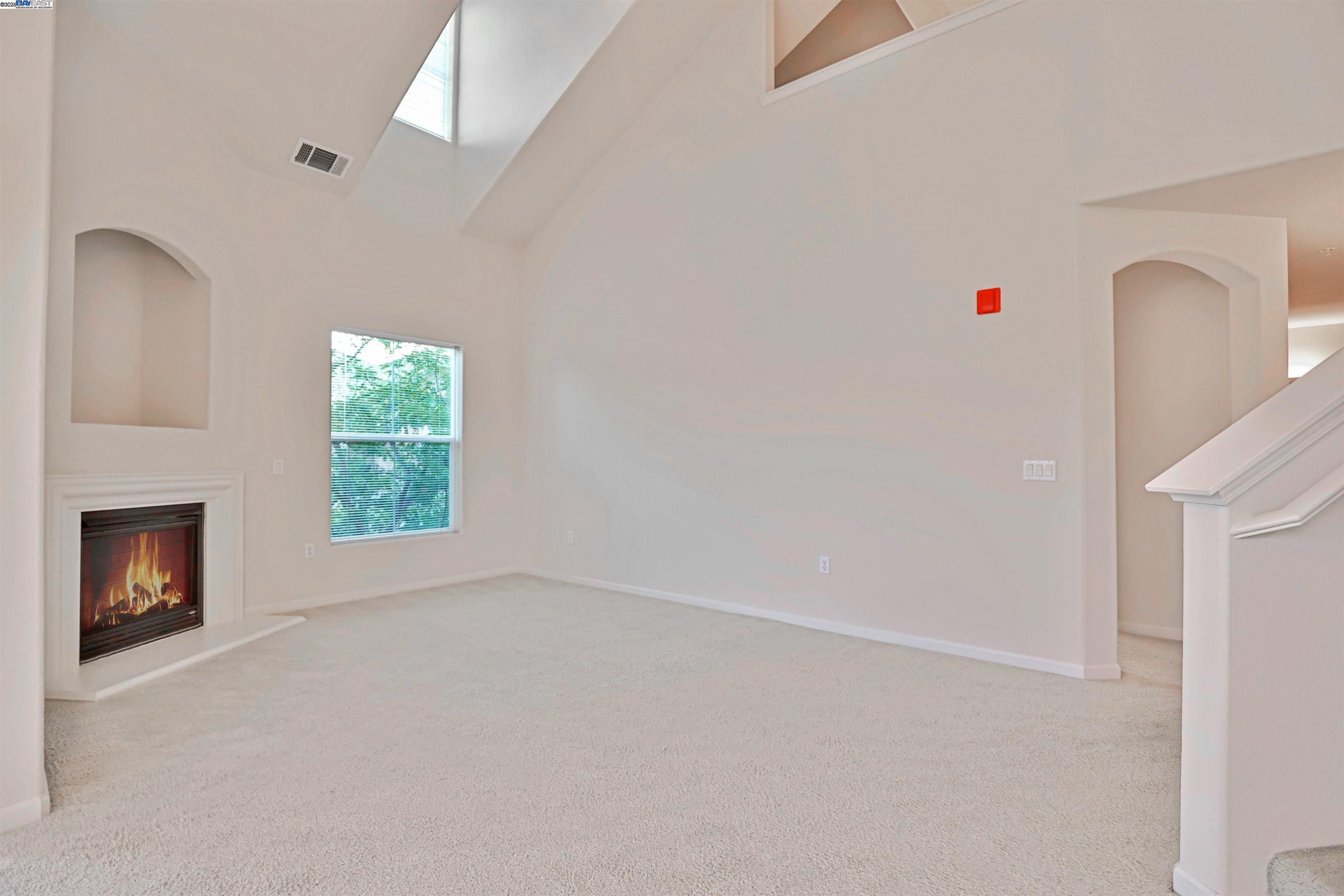 216 Vessona Cir