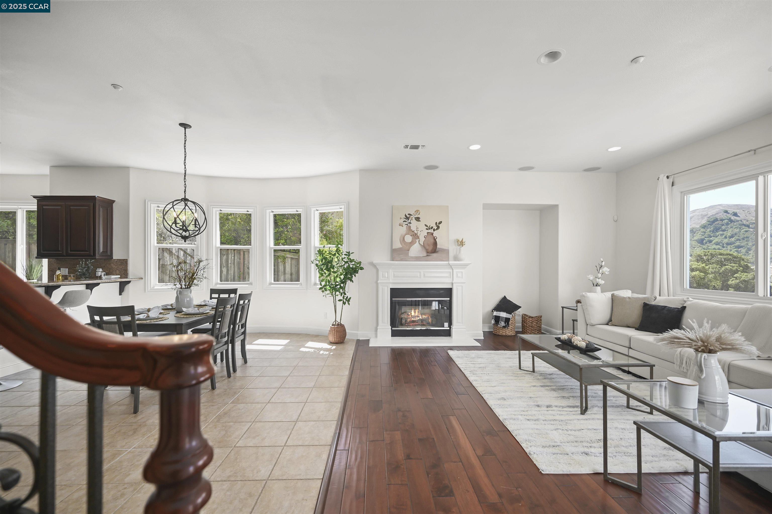 3388 Ashbourne Cir
