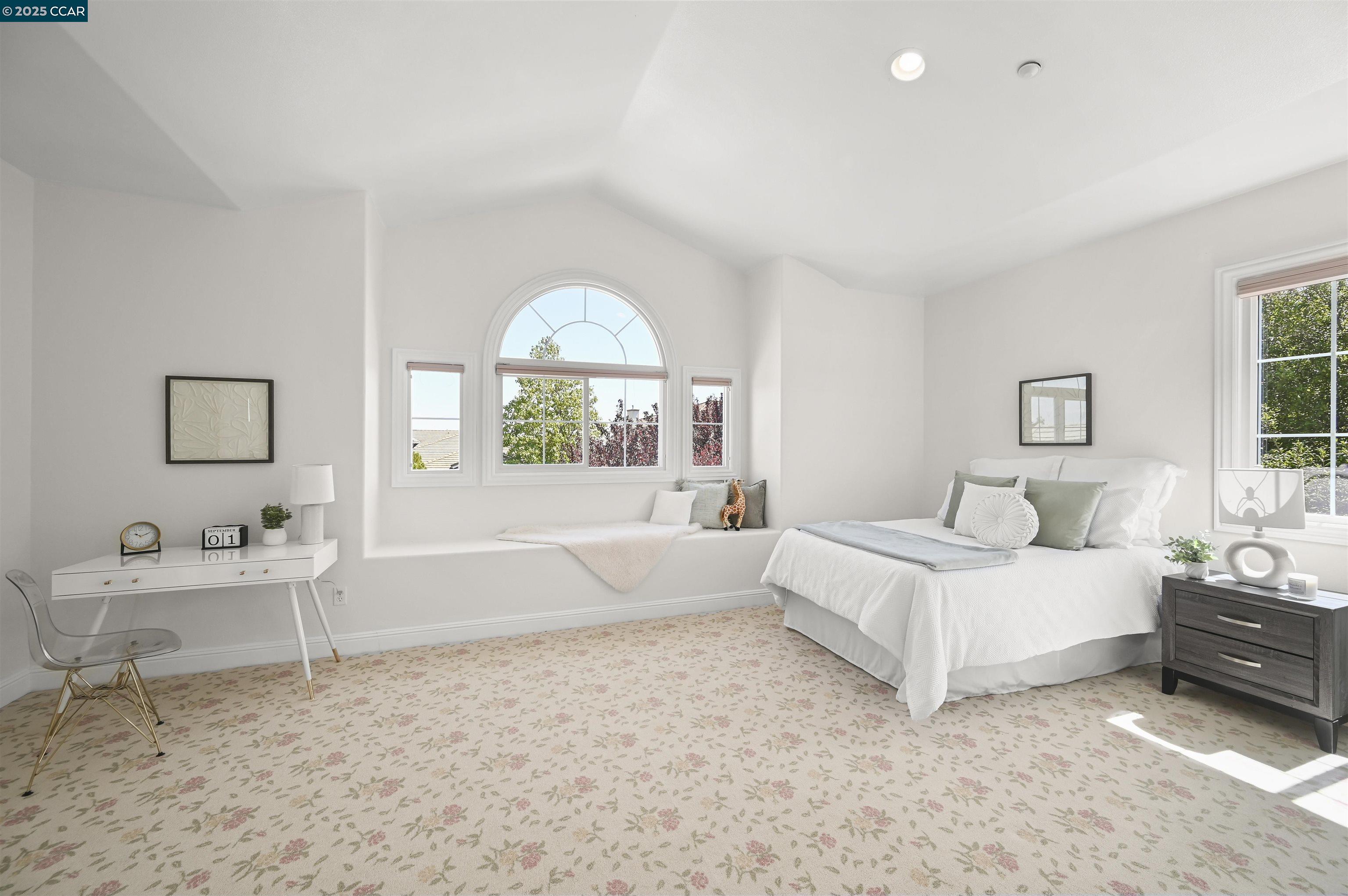 3388 Ashbourne Cir