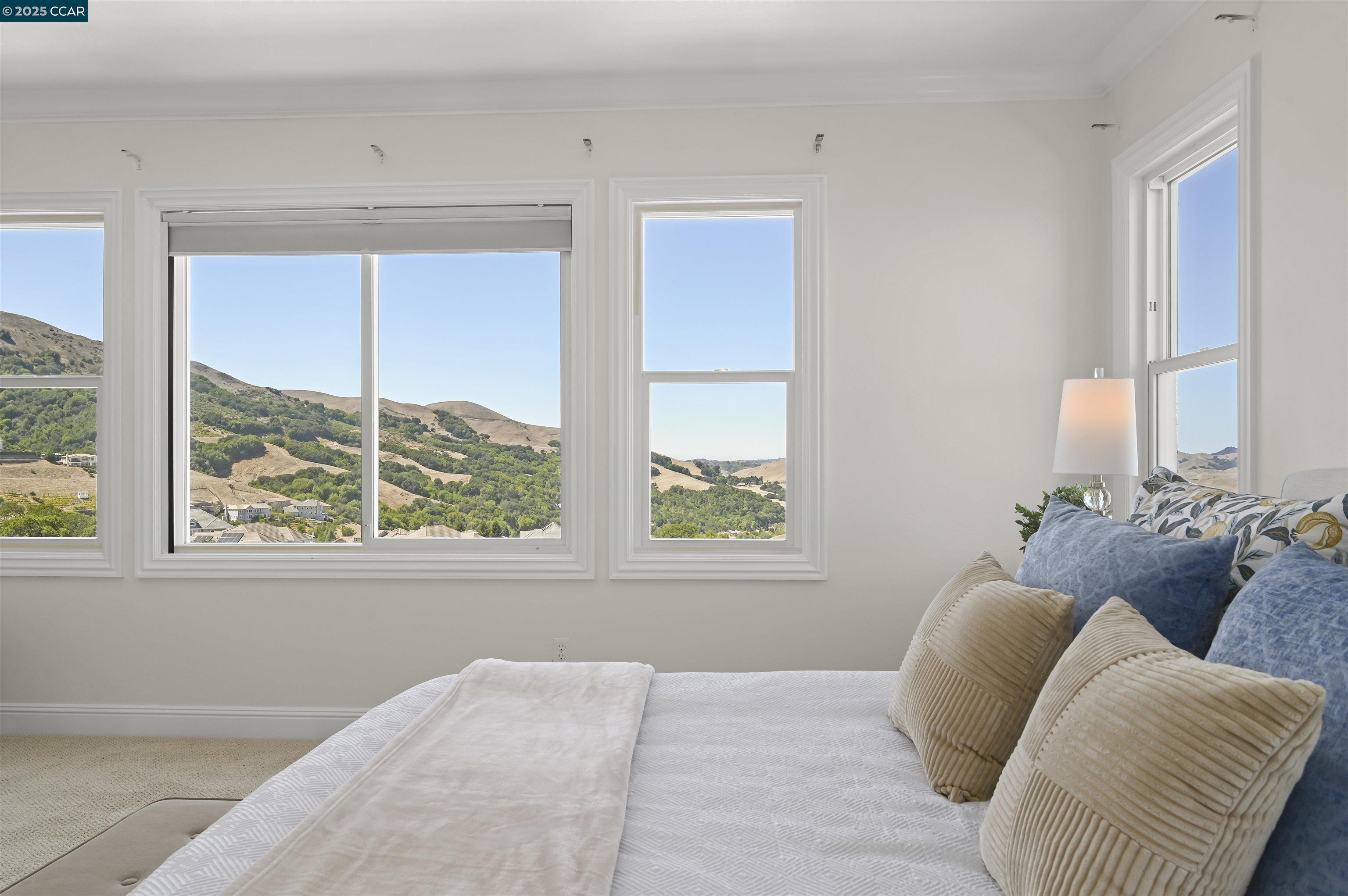 3388 Ashbourne Cir