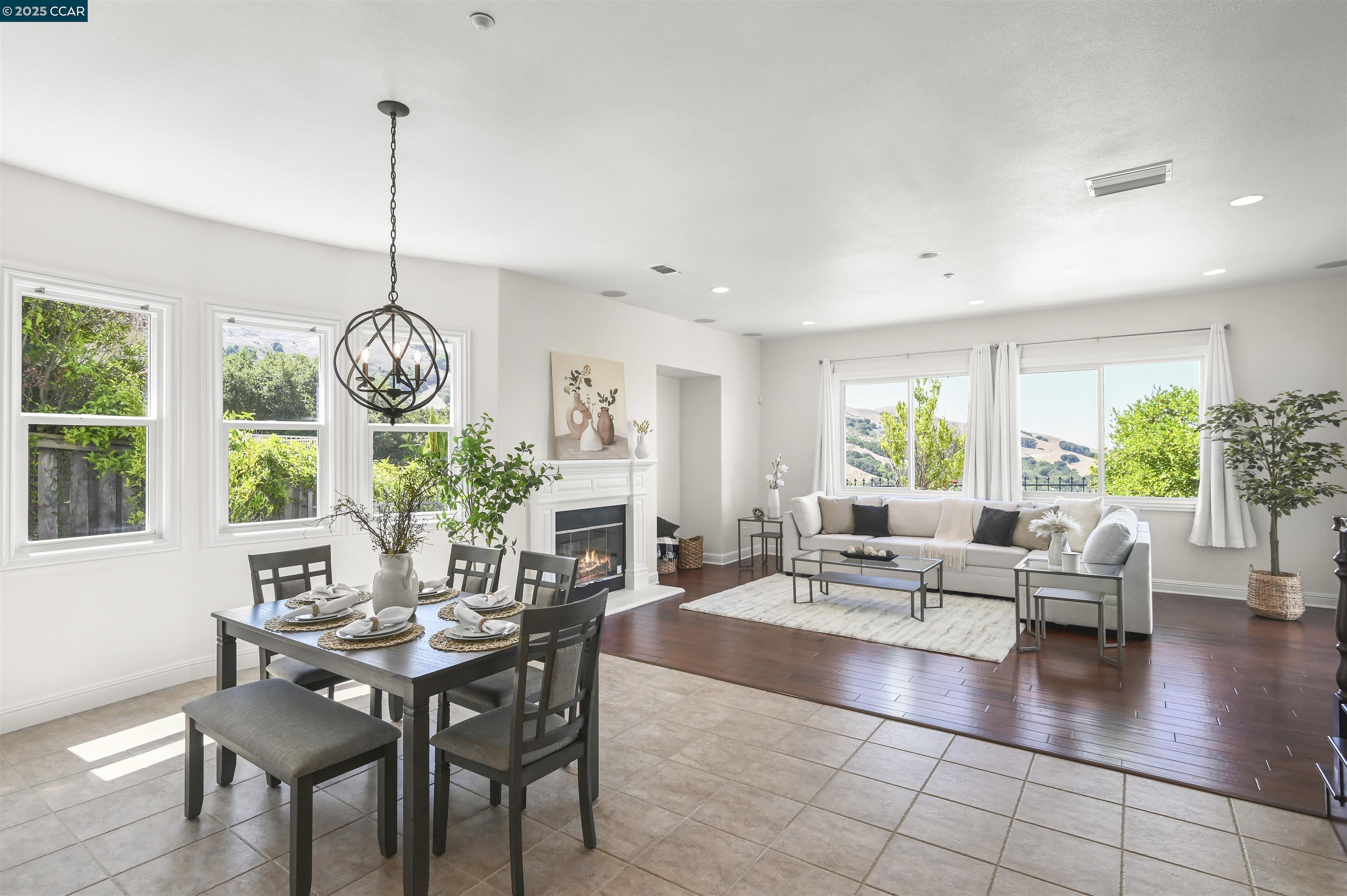 3388 Ashbourne Cir