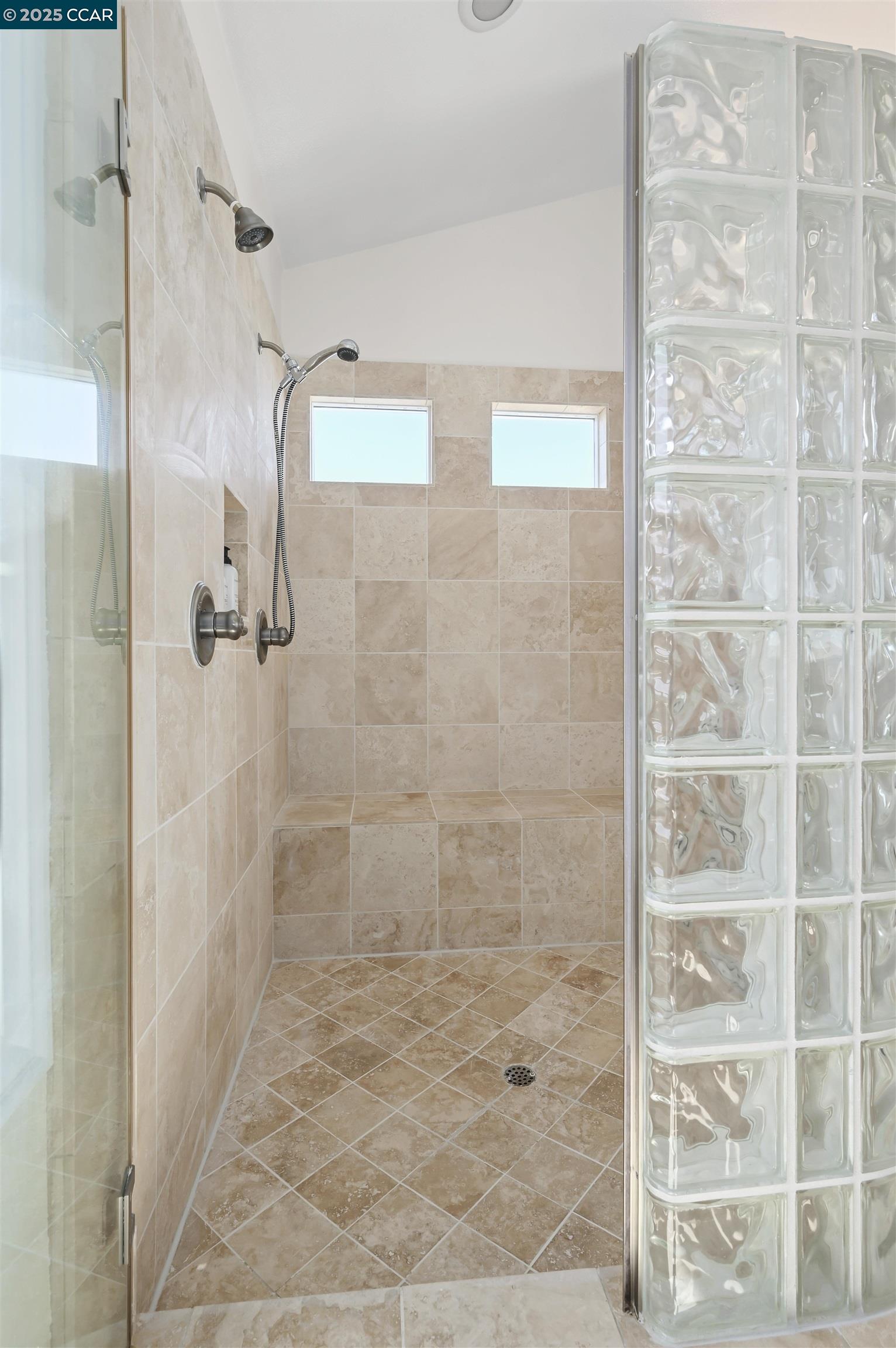 3388 Ashbourne Cir